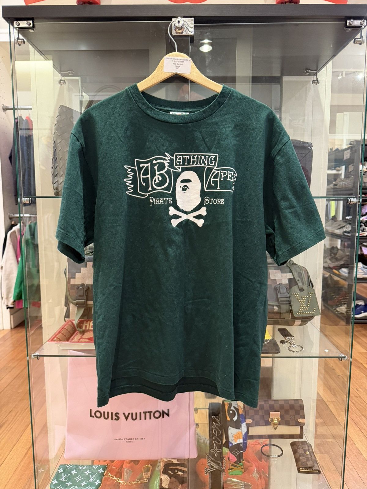 Bape Bape Pirate Store Crossbone Tee Size US L / EU 52-54 / 3 - 1 Thumbnail