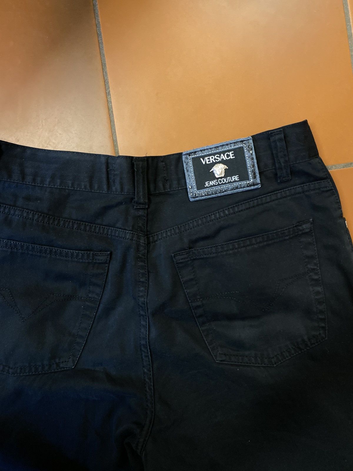 Versace × Versace Jeans Couture × Vintage Versace Jeans couture vintage Size US 34 / EU 50 - 12 Thumbnail