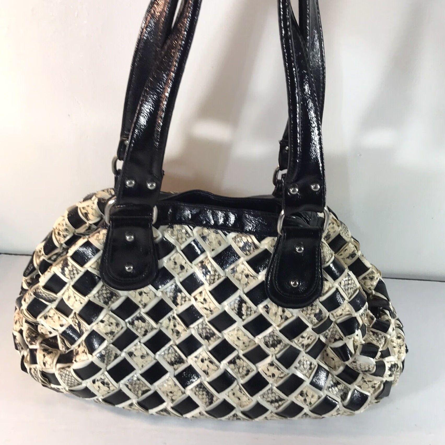 Aldo Aldo Women's Large Faux Leather Satchel Bag Croc Embossed Basket Weave, Black/Beige, Business Casual Travel Size ONE SIZE - 2 Thumbnail