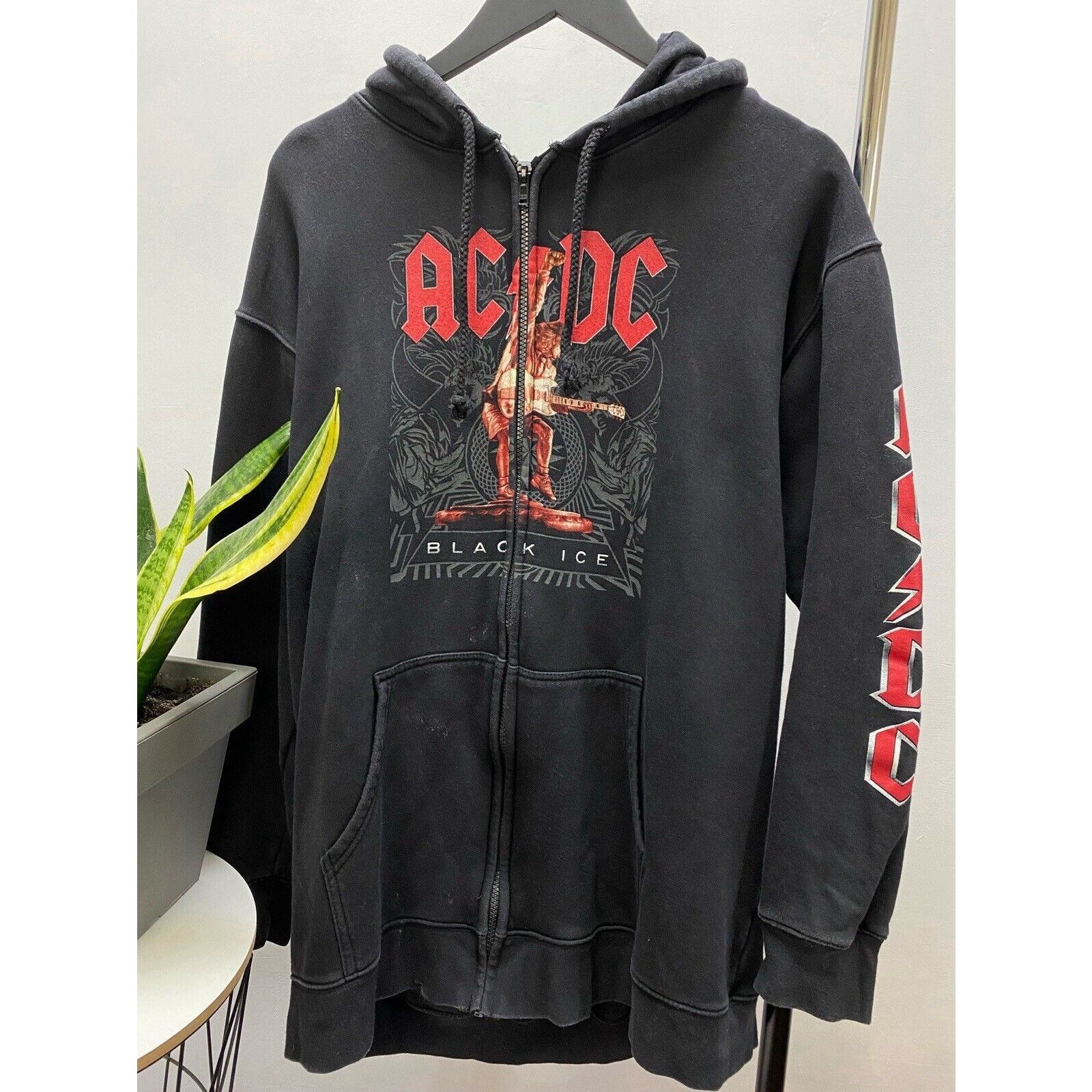 AC/DC × Vintage AC/DC Black Ice 2000s Zip Up Hoodie Promo Album Faded XL Size US XL / EU 56 / 4 - 5 Thumbnail