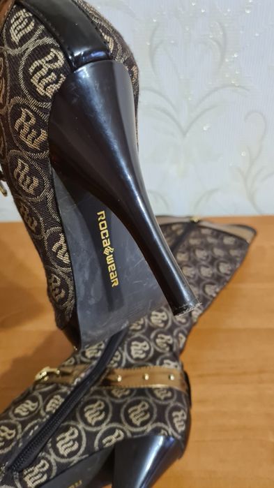 Rocawear Rocawear Shoes Signature Stiletto Heel Boots, Roca Wear 6 Size US 6 / IT 36 - 5 Thumbnail