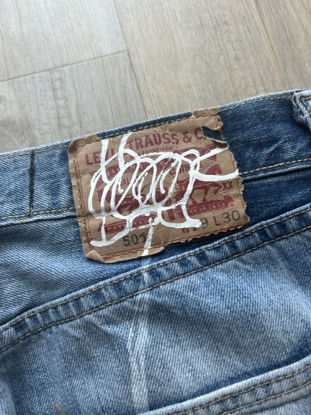 Skoloct Skoloct 1 of 1 hand drawn denim Size US 29 - 5 Thumbnail