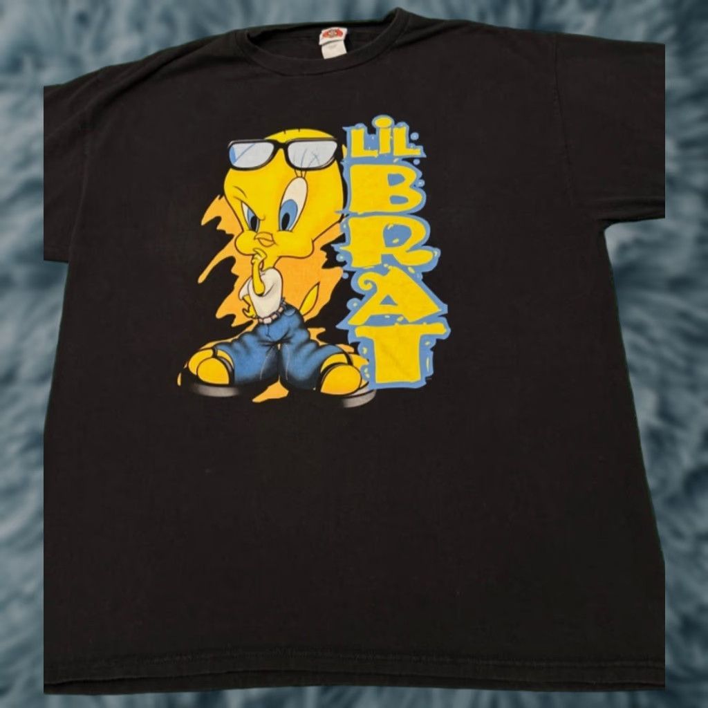 Vintage VINTAGE 90s Tweety Bird Looney Tunes Cartoon Lil Brat 1999 VTG Shirt XL Hip Hop Men T-Shirt Blue Short Sleeve Size US XL / EU 56 / 4 - 1 Thumbnail