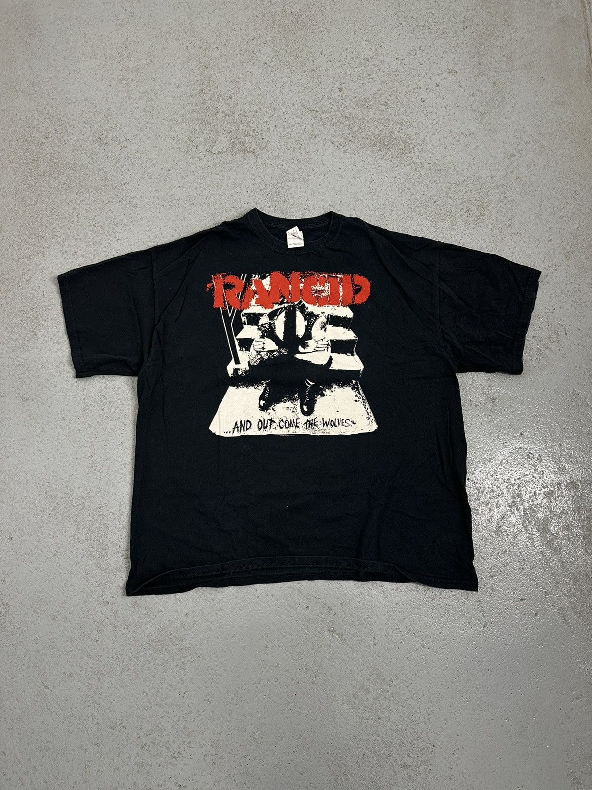 Band Tees Vintage Rancid 2005 And Out Come The Wolves Tee Size US XXL / EU 58 / 5 - 1 Thumbnail