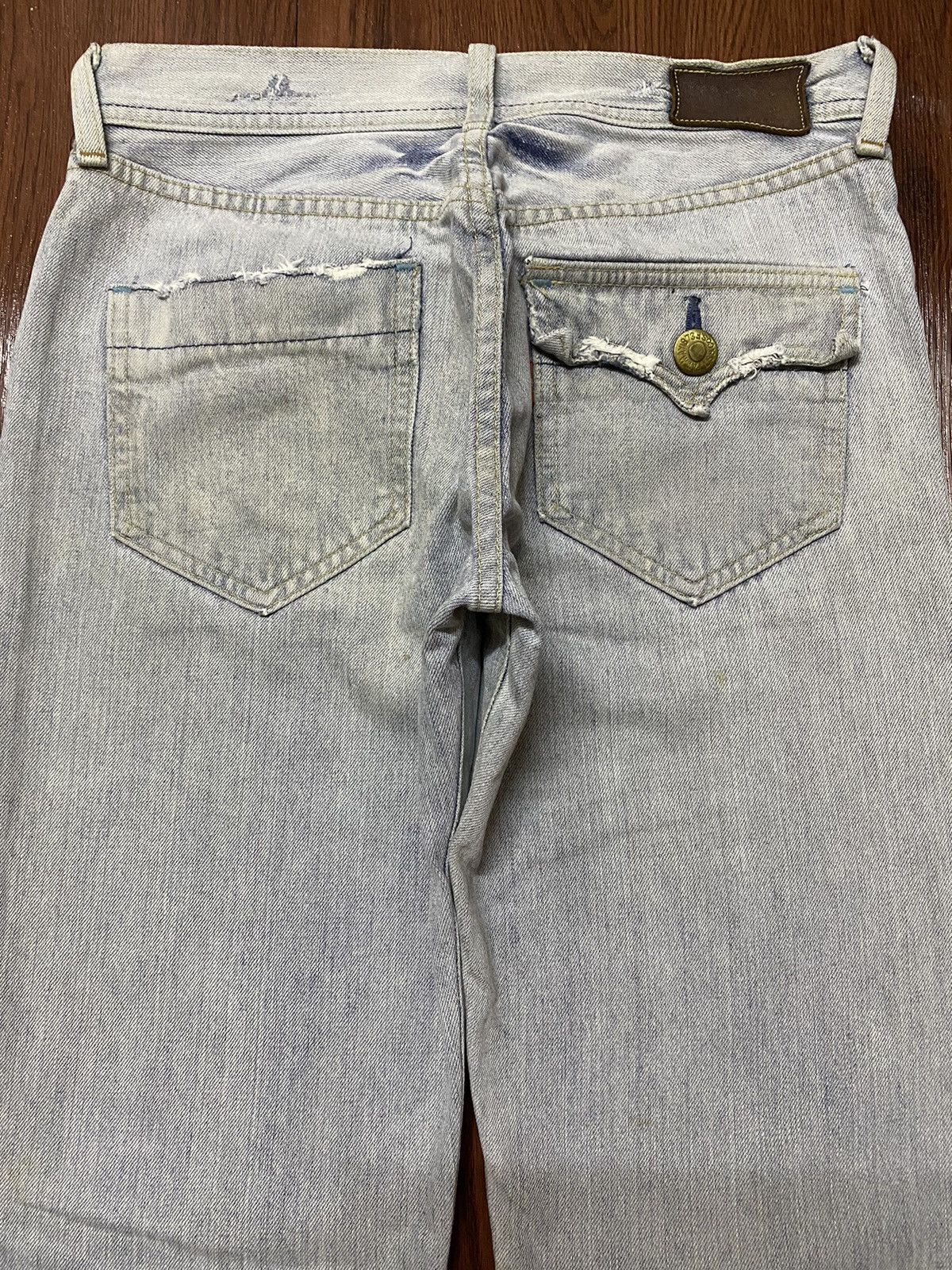 Levi's Vintage Clothing Vintage Levis 705 90’s Selvedge Faded Wash Distressed Jeans Size US 29 - 4 Thumbnail