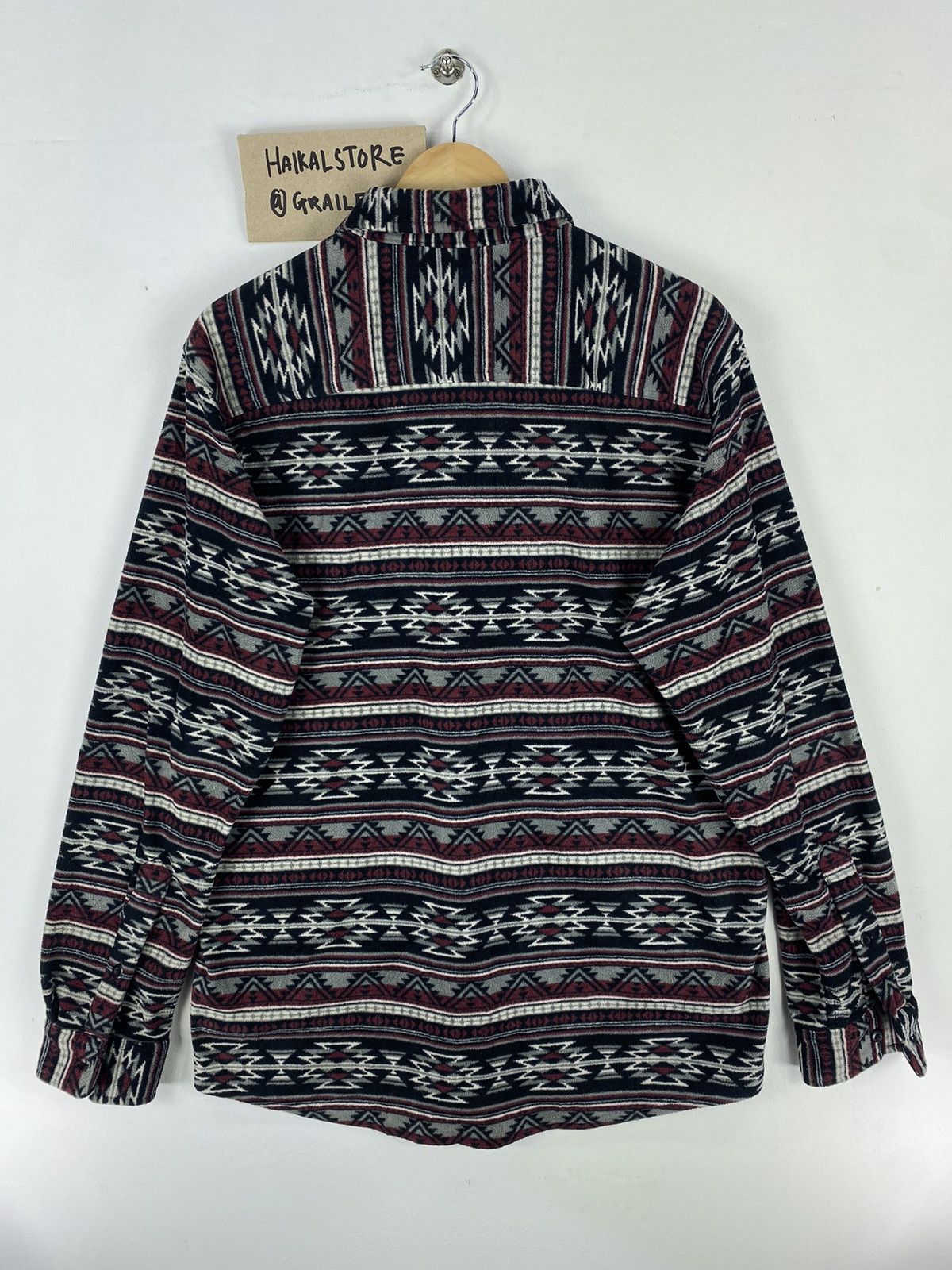 Flannel Uniqlo Flannel Navajo Unique Pattern Button Up Size US M / EU 48-50 / 2 - 4 Thumbnail