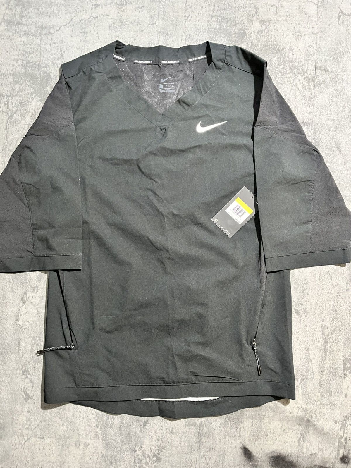 Nike Nike Baseball 3/4 Sleeve V-Neck Shirt – Men’s Size Small Size US S / EU 44-46 / 1 - 1 Thumbnail
