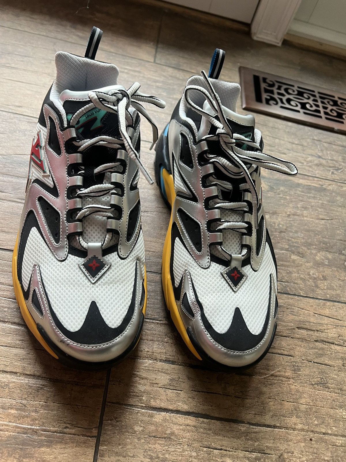 Virgil abloh balenciaga sales