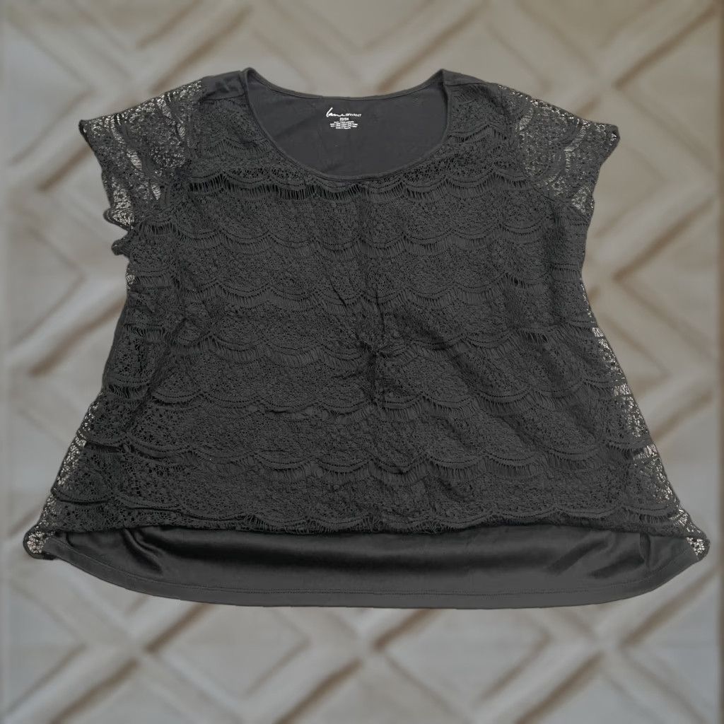 Vintage Lane Bryant Lace Blouse Womens 22W Black Round Neck Short Sleeve Casual Jersey Polyester Blouse Womens Plus KS Size 3XL / US 20-22 - 1 Thumbnail