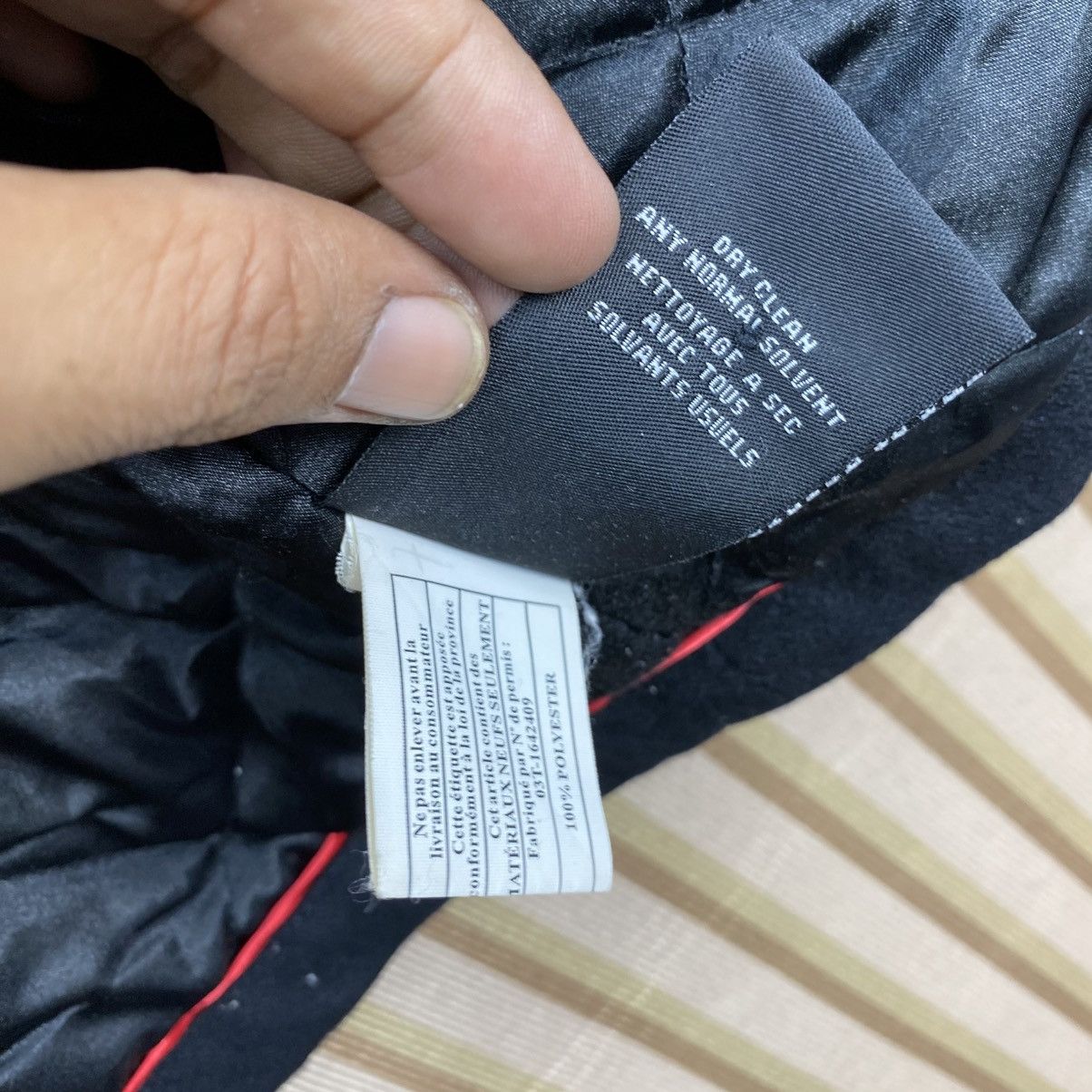 Volcom 🫶 Volcom black wool featuring a quilted red lining and hood Size US M / EU 48-50 / 2 - 10 Thumbnail