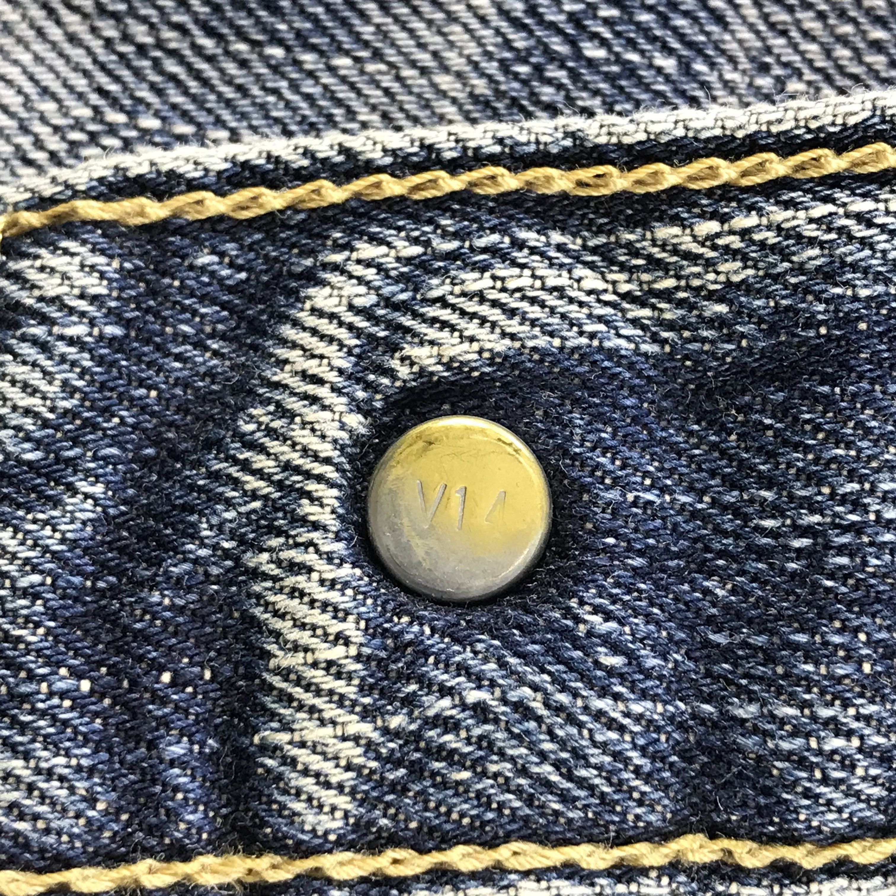 Levi's Vintage Levis 504 Jeans Distressed Denim KJ3344 Size US 32 / EU 48 - 10 Thumbnail