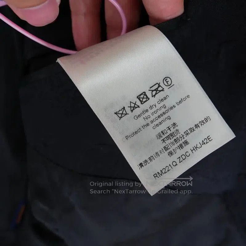 Louis Vuitton Louis Vuitton Black Embroidered Jacket for Men . Size US L / EU 52-54 / 3 - 6 Thumbnail