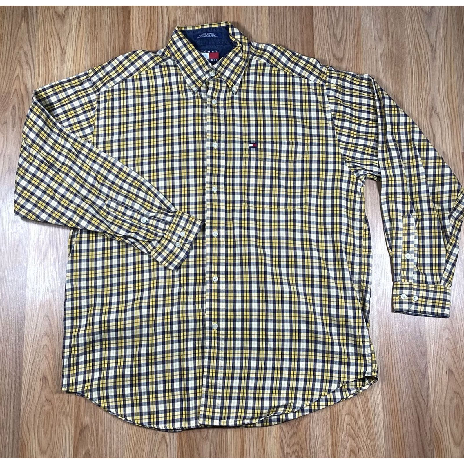Tommy Hilfiger Tommy Hilfiger Button Down Long Sleeve Check Plaid Flannel Mens Size M Multicolor Cotton Button Down Shirt Regular Mens Size US M / EU 48-50 / 2 - 2 Thumbnail