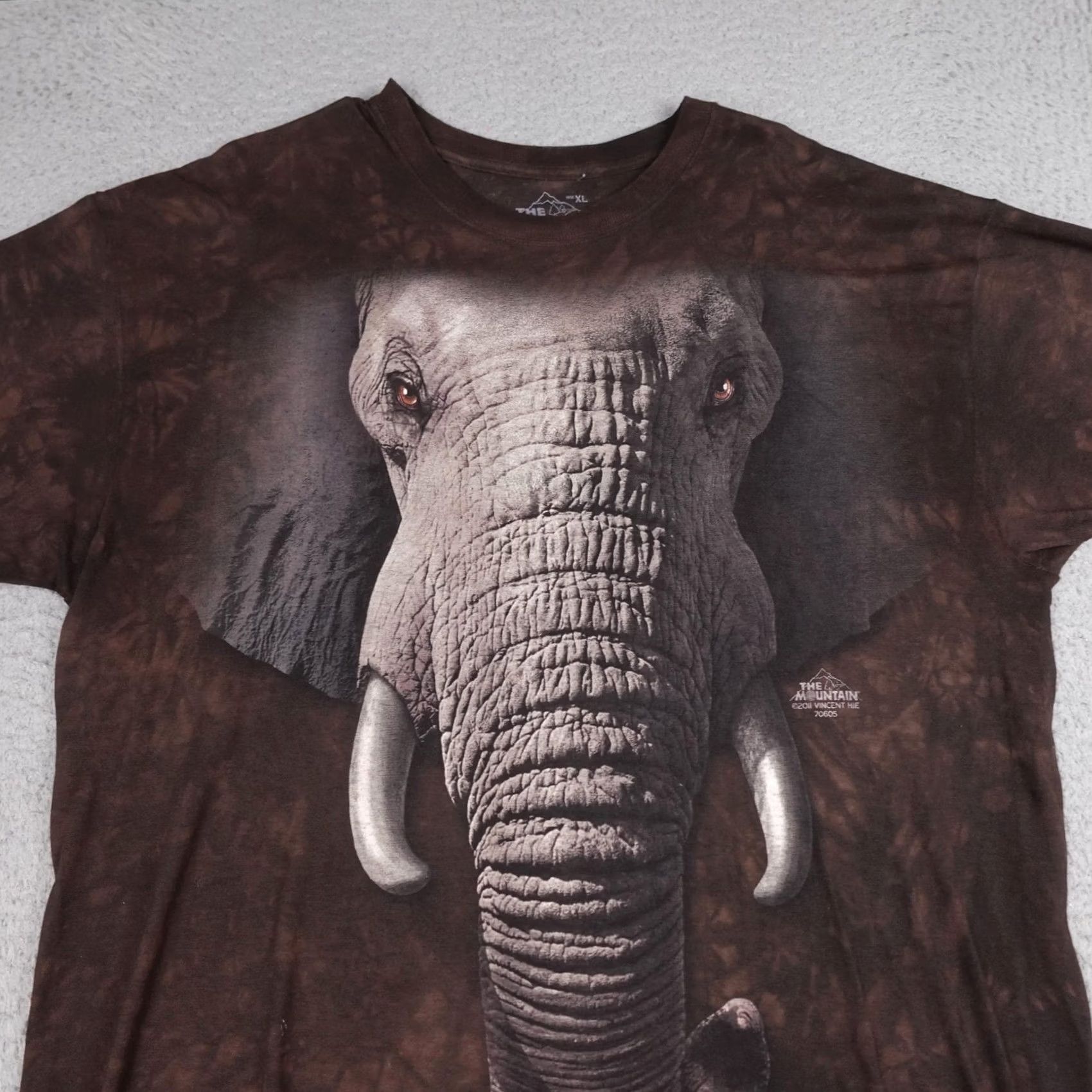 The Mountain The Mountain Mens XL Brown Big Face Elephant Graphic Tee Tie Dye Animal Shirt Size US XL / EU 56 / 4 - 3 Thumbnail