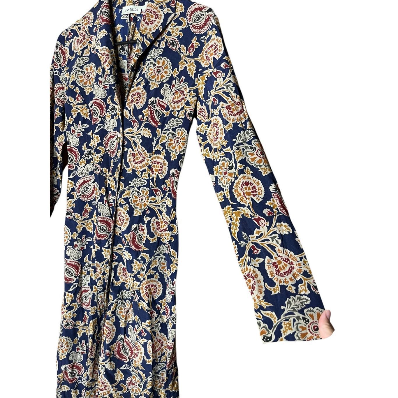 Ann Taylor Vintage Ann Taylor 100% Silk Long Sleeve Maxi Dress Size 2 Size XS / US 0-2 / IT 36-38 - 5 Thumbnail