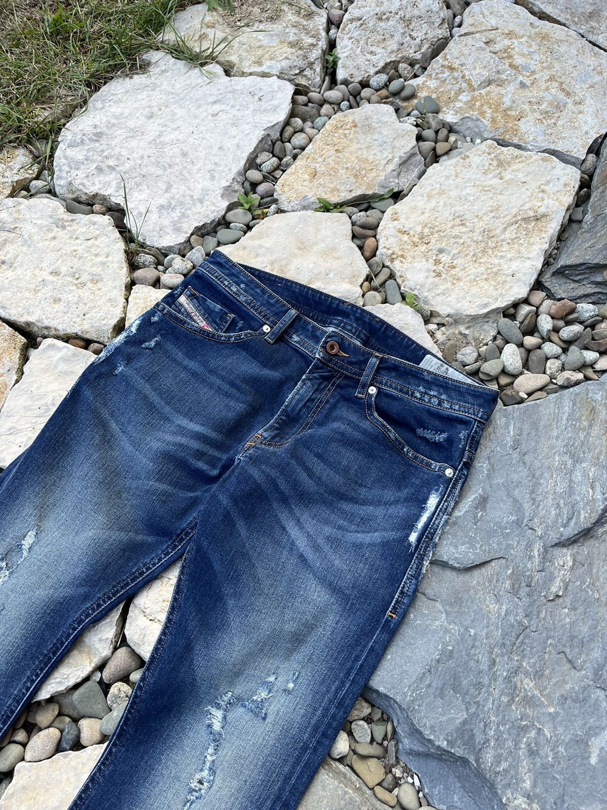 Diesel Diesel thommer distressed ripped jeans slim skinny pants Size US 32 / EU 48 - 6 Thumbnail