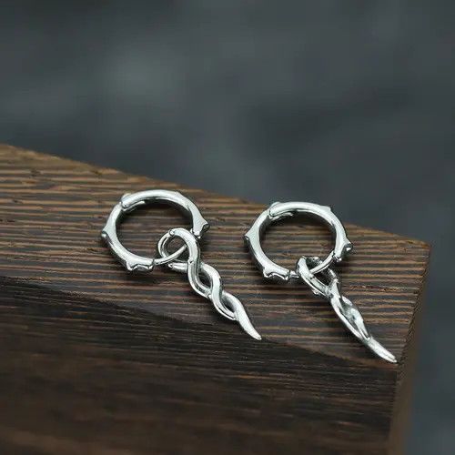 Jewelry Vintage Earrings One Pairs Chrome Jewelry Size ONE SIZE - 1 Thumbnail