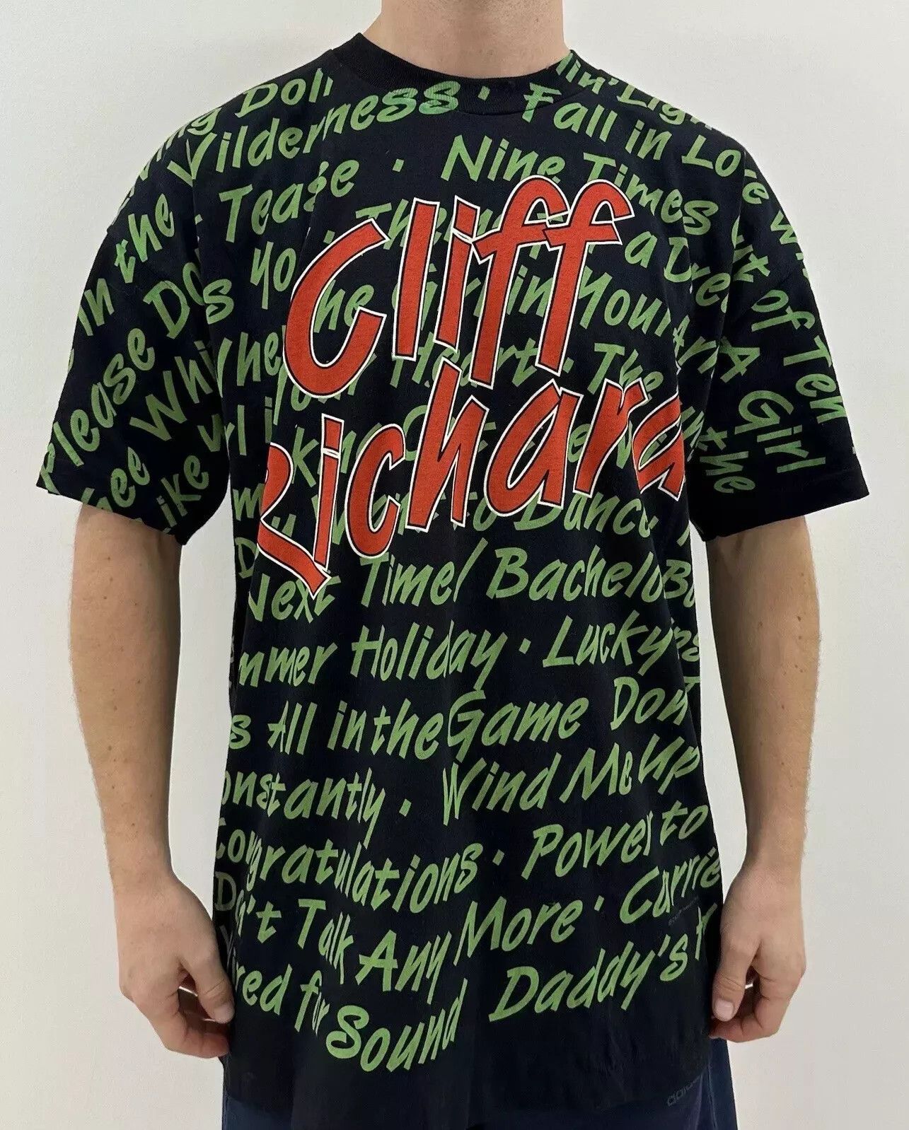 Vintage VINTAGE 90s CLIFF RICHARD 1994 1995 TOUR SCREEN STARS SINGLE Size US XL / EU 56 / 4 - 1 Thumbnail