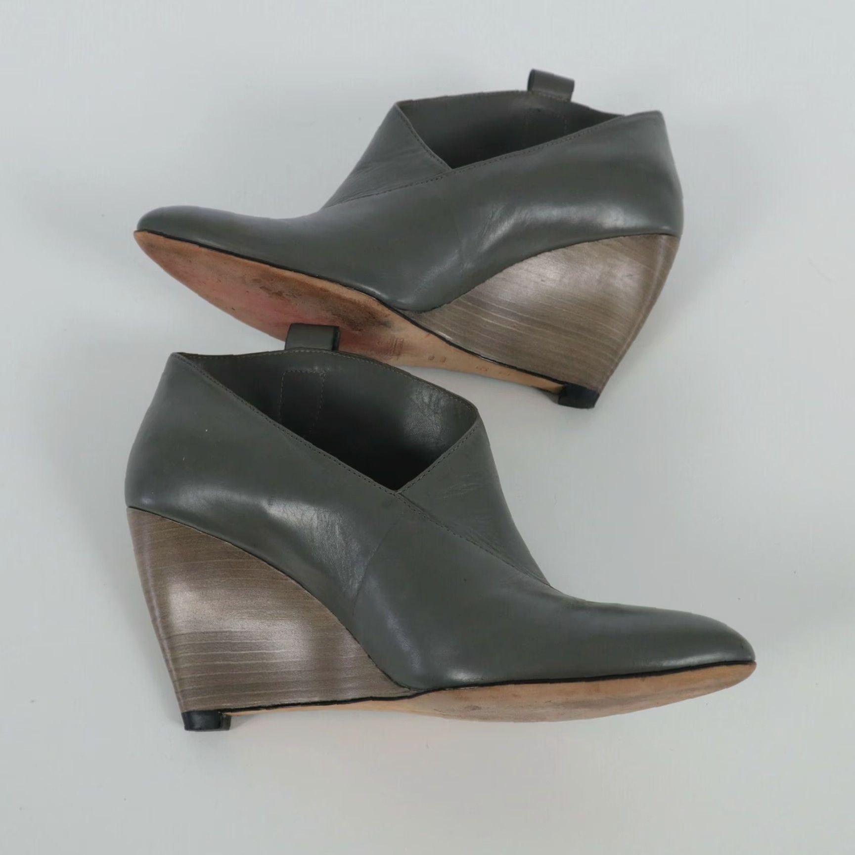 Belle Sigerson Morrison Ankle Boots 5.5B Finley Gray Leather Wedge Asymmetrical