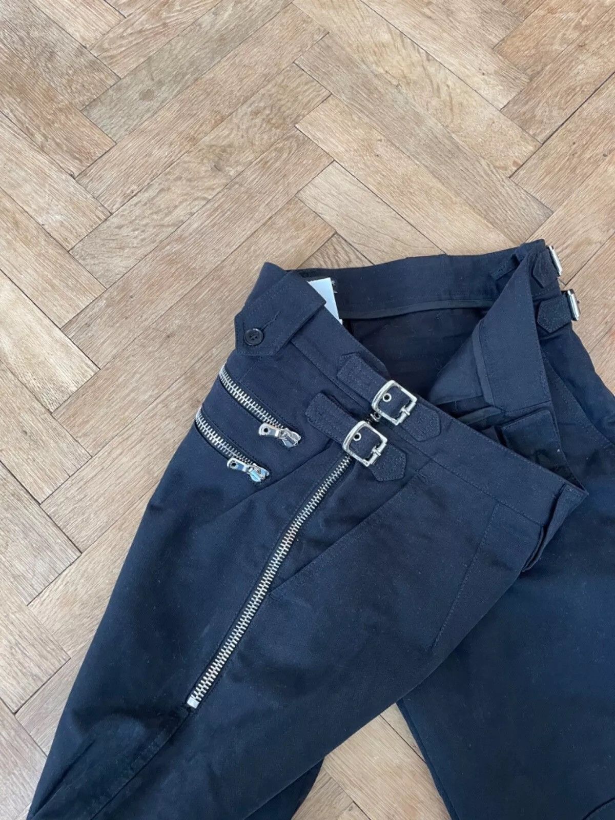 Dolce & Gabbana Dolce & Gabbana AW2006 Bondage Buckle Zipper Black Pants Size US 31 - 8 Thumbnail