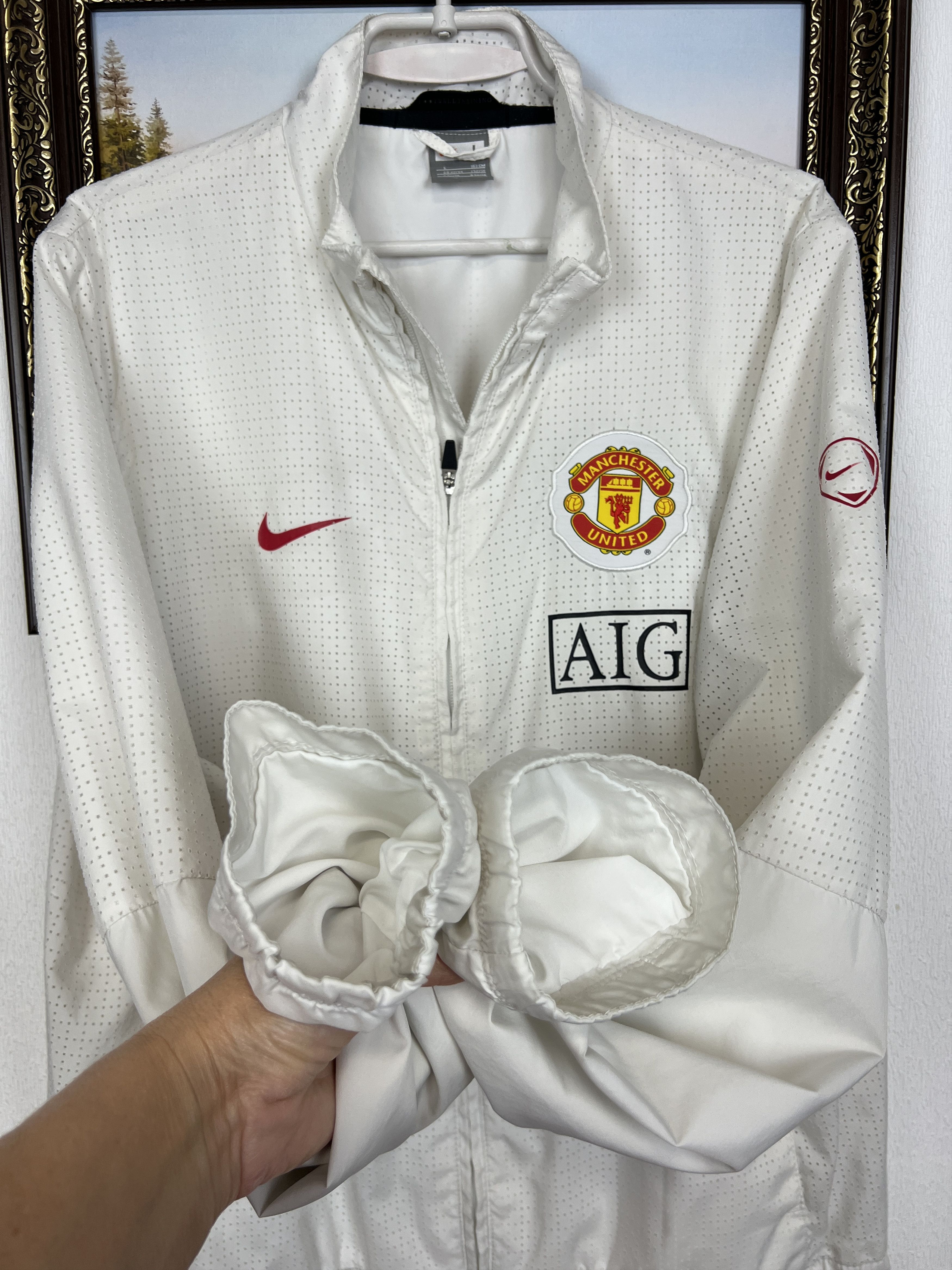 Nike Vintage Nike AIG Manchester United Football Jacket Size US L / EU 52-54 / 3 - 7 Thumbnail