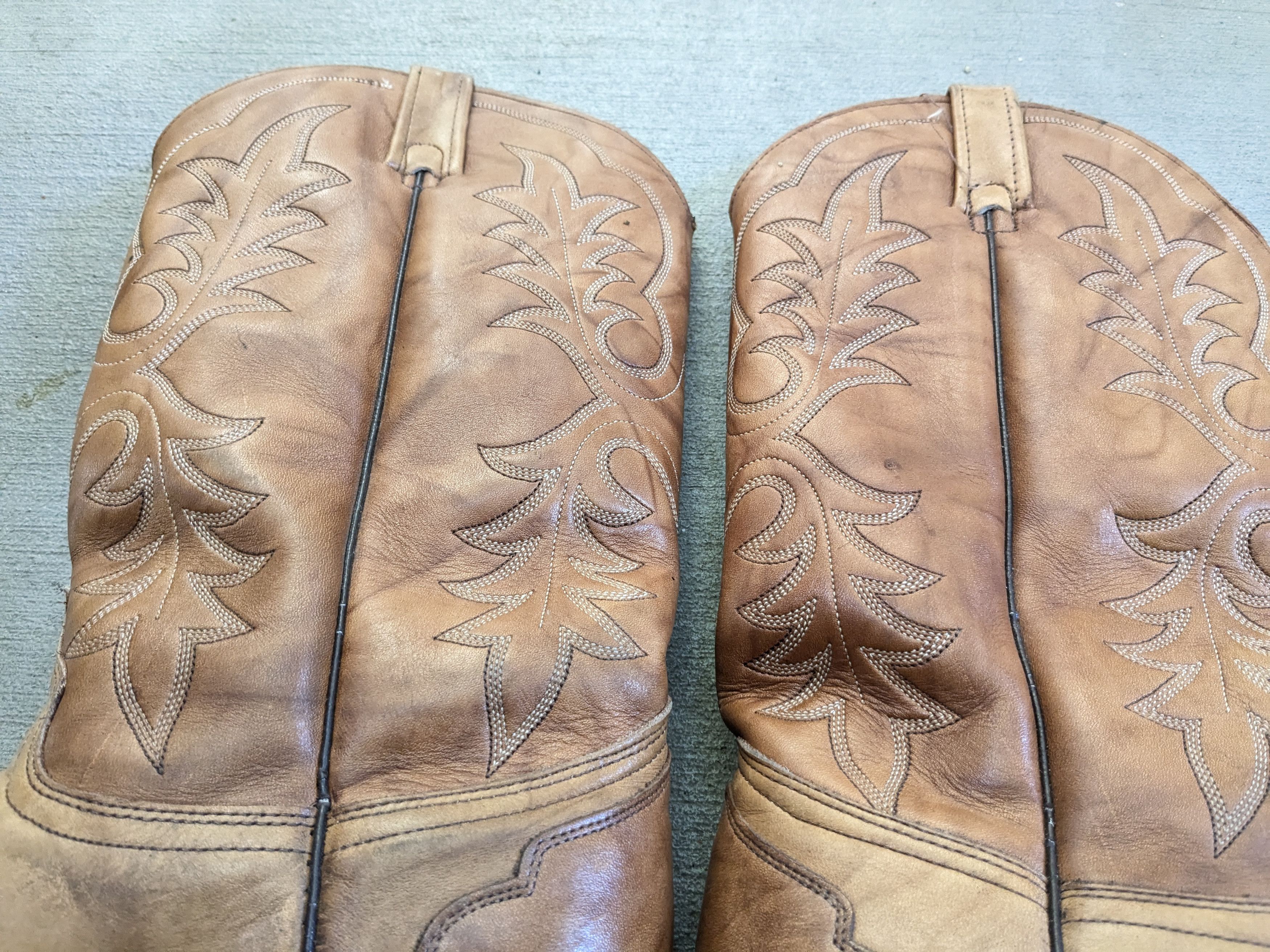 Vintage J Chisholm Cowboy Boots Brown Tan 9.5 D Leather Size US 9.5 / EU 42-43 - 6 Thumbnail
