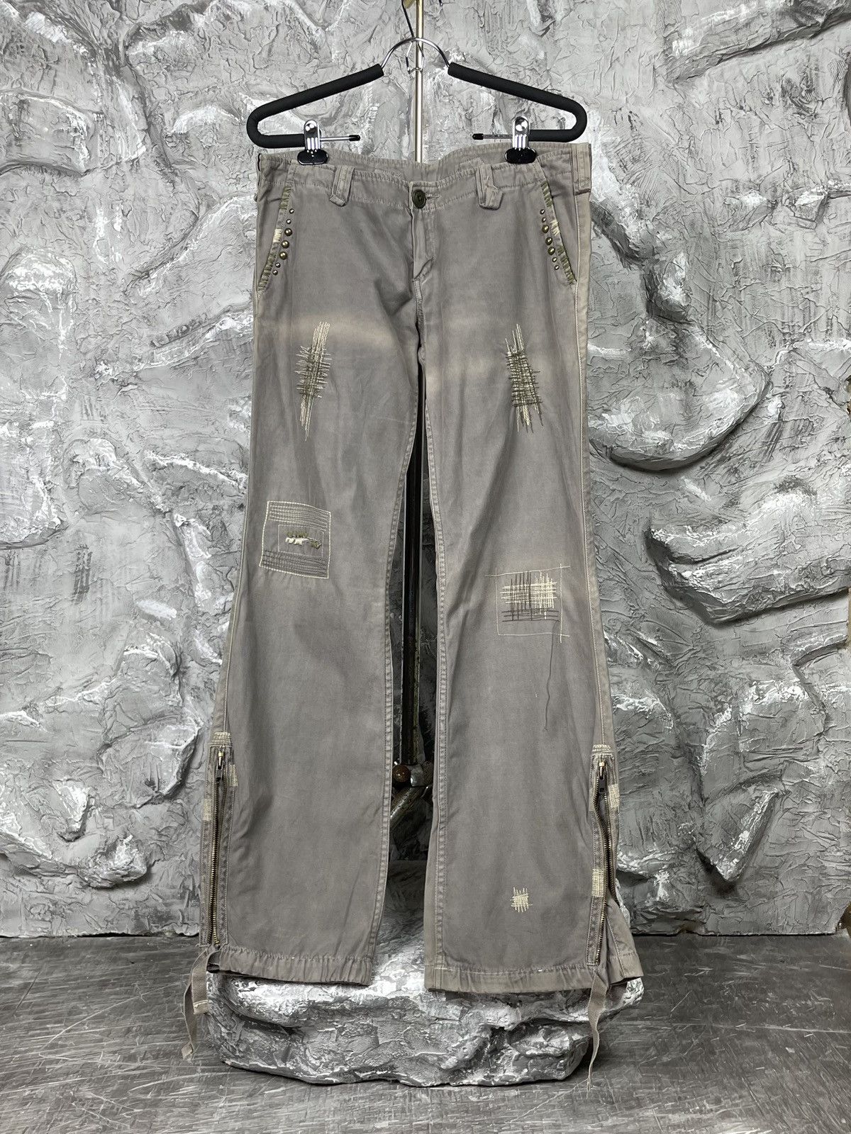 Hysteric Glamour × If Six Was Nine × Japanese Brand Y2K Punk Japan Rag Distressed Fade Bootcut Zip Pants Size 30" / US 8 / IT 44 - 1 Thumbnail