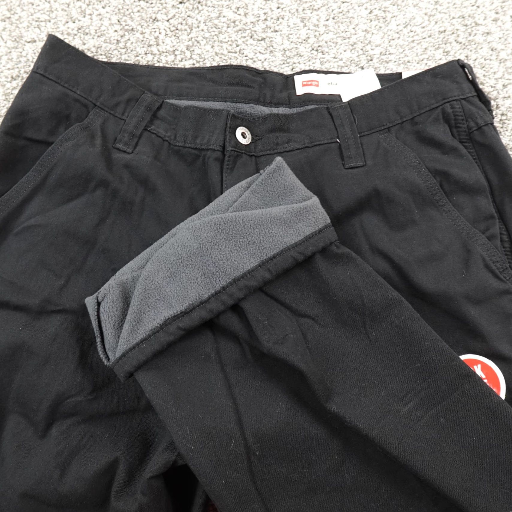 Wrangler Wrangler Pants Mens 32X30 Black Cargo Utility Fleece Lined Thermal Outdoors Size US 32 / EU 48 - 2 Thumbnail