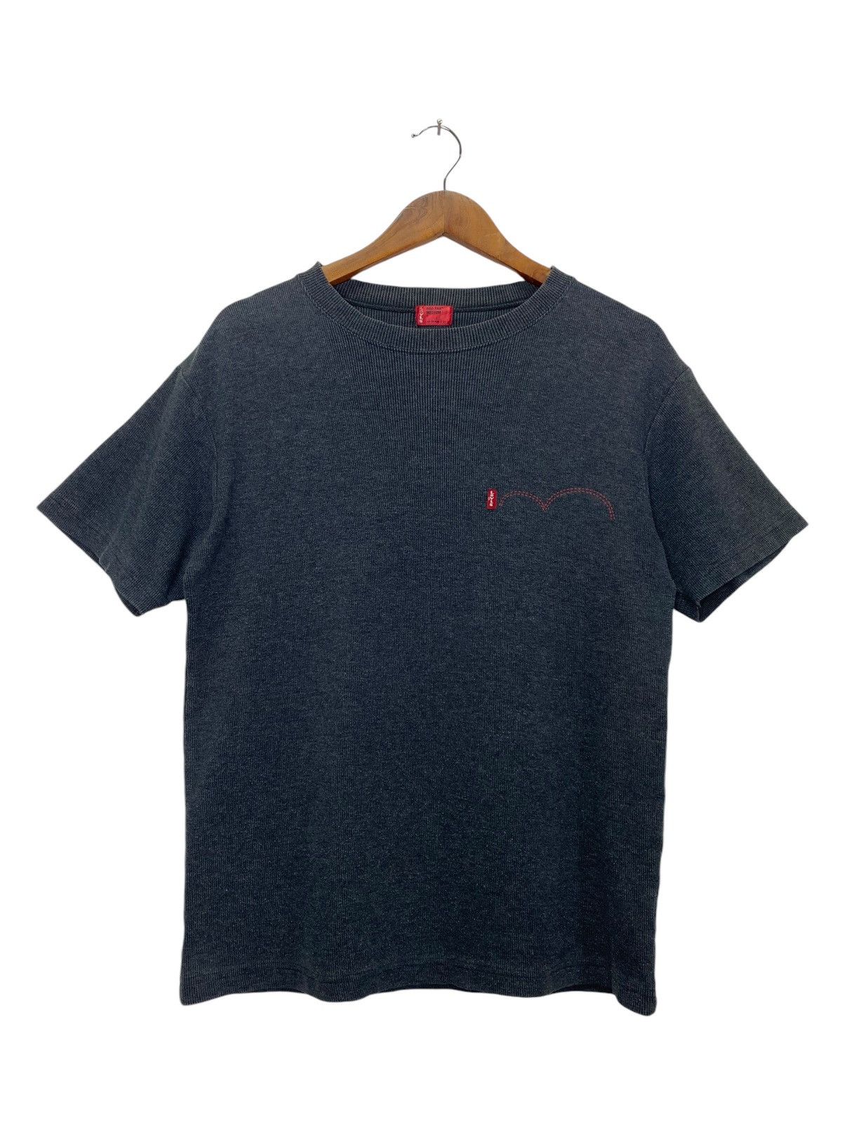 Levi's × Vintage Vintage 90s Levi’s t-shirt Size US M / EU 48-50 / 2 - 1 Thumbnail
