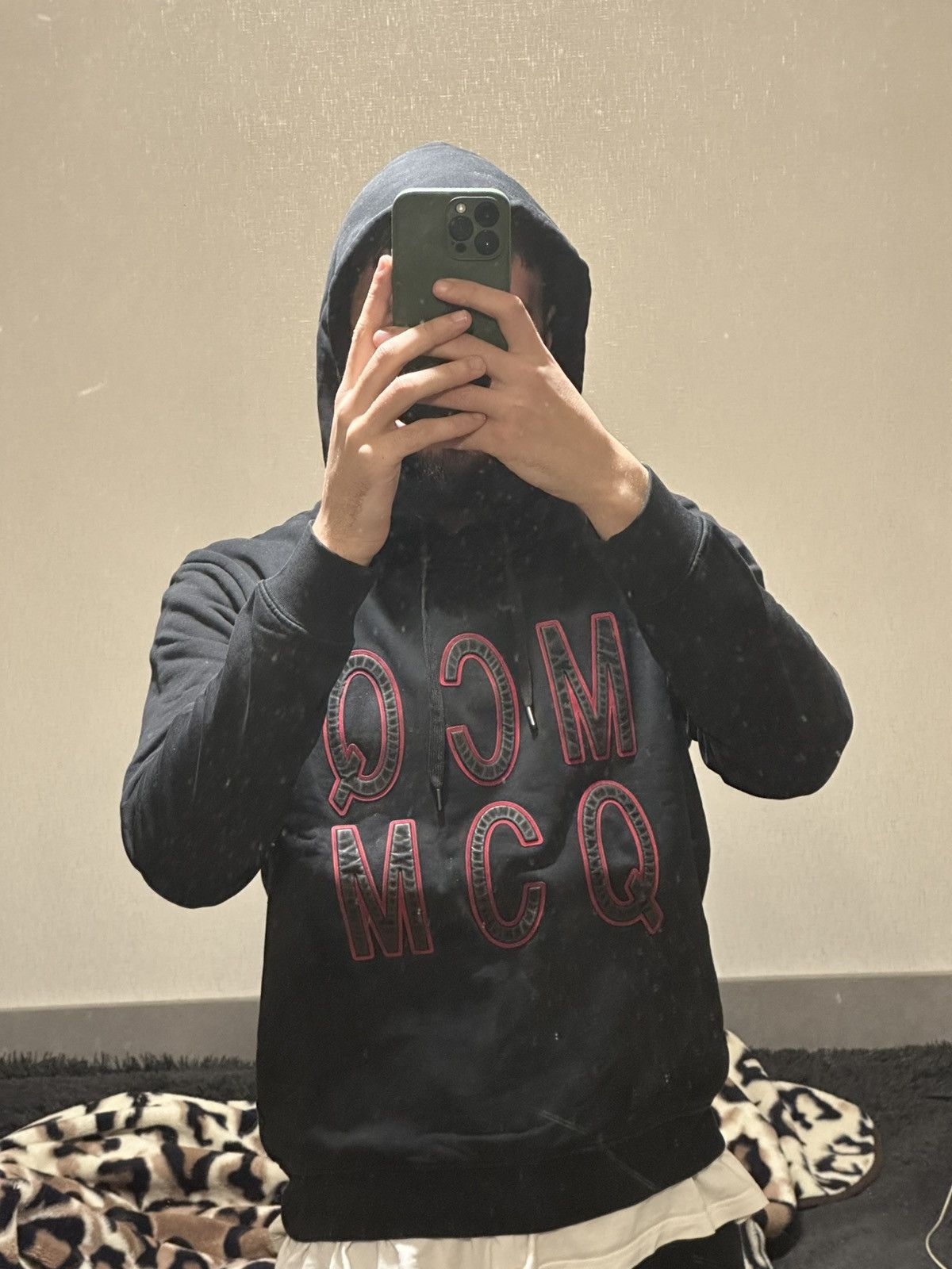 Alexander McQueen Alexander McQueen Hoodie Pullover Big Logo MCQ Size US M / EU 48-50 / 2 - 12 Thumbnail