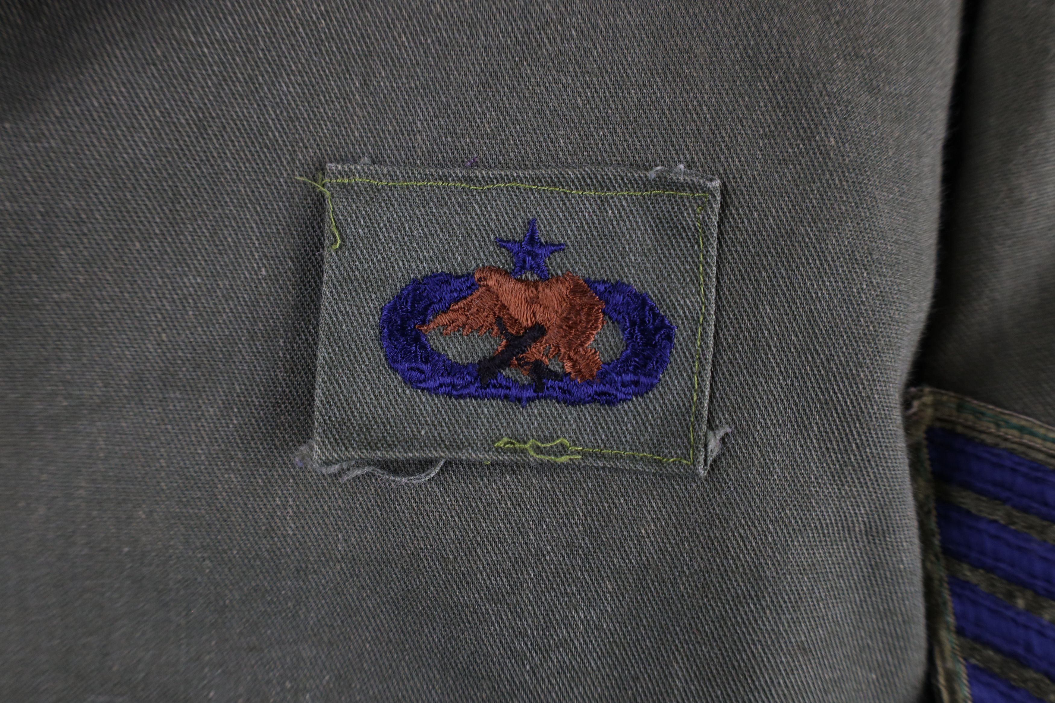 Vintage Vintage 80s US Air Force Military Field Button Shirt USA Size US M / EU 48-50 / 2 - 5 Thumbnail