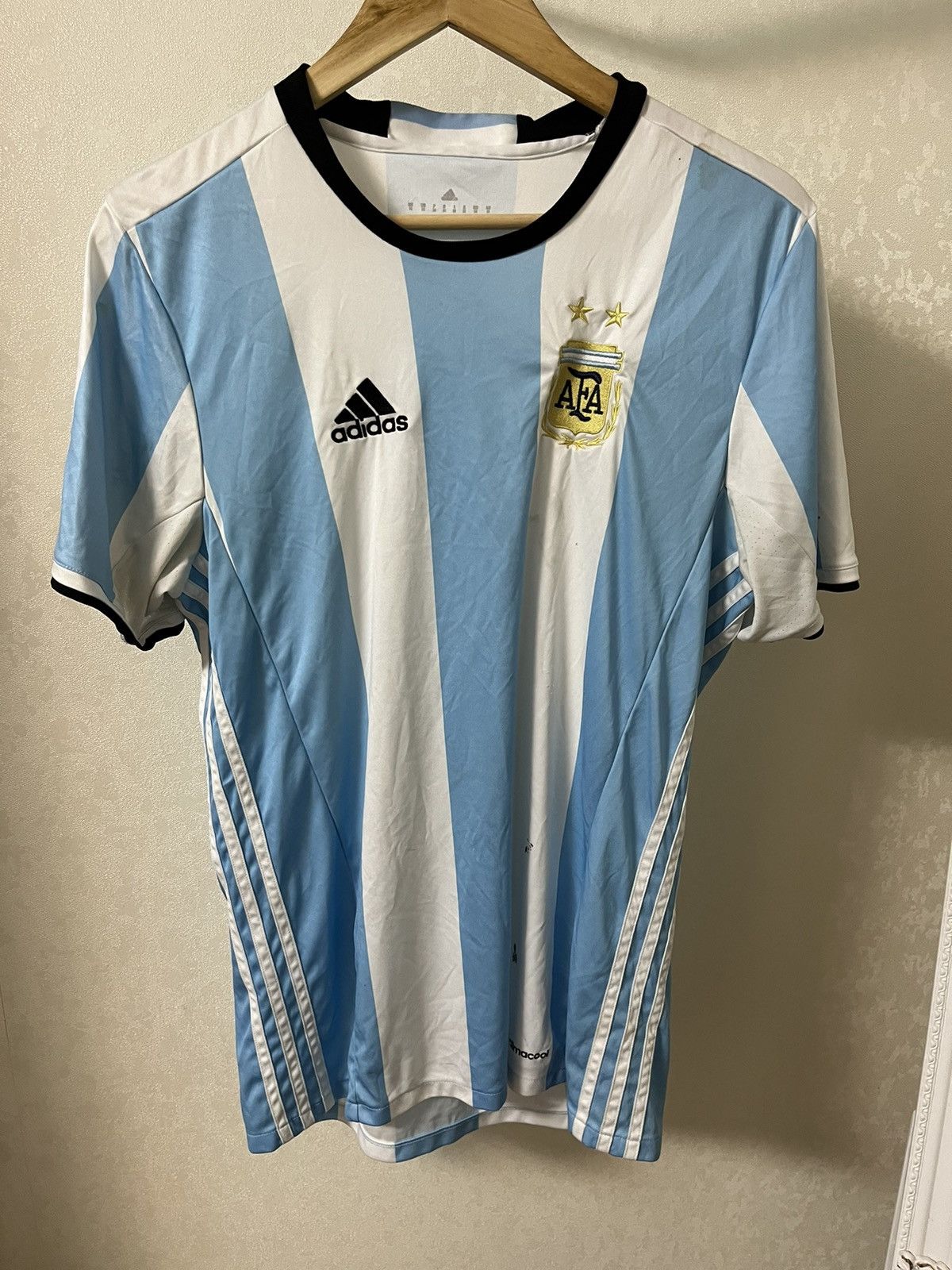 Adidas × Vintage Adidas Argentina 16/17 Home Vintage Jersey Size US L / EU 52-54 / 3 - 1 Thumbnail