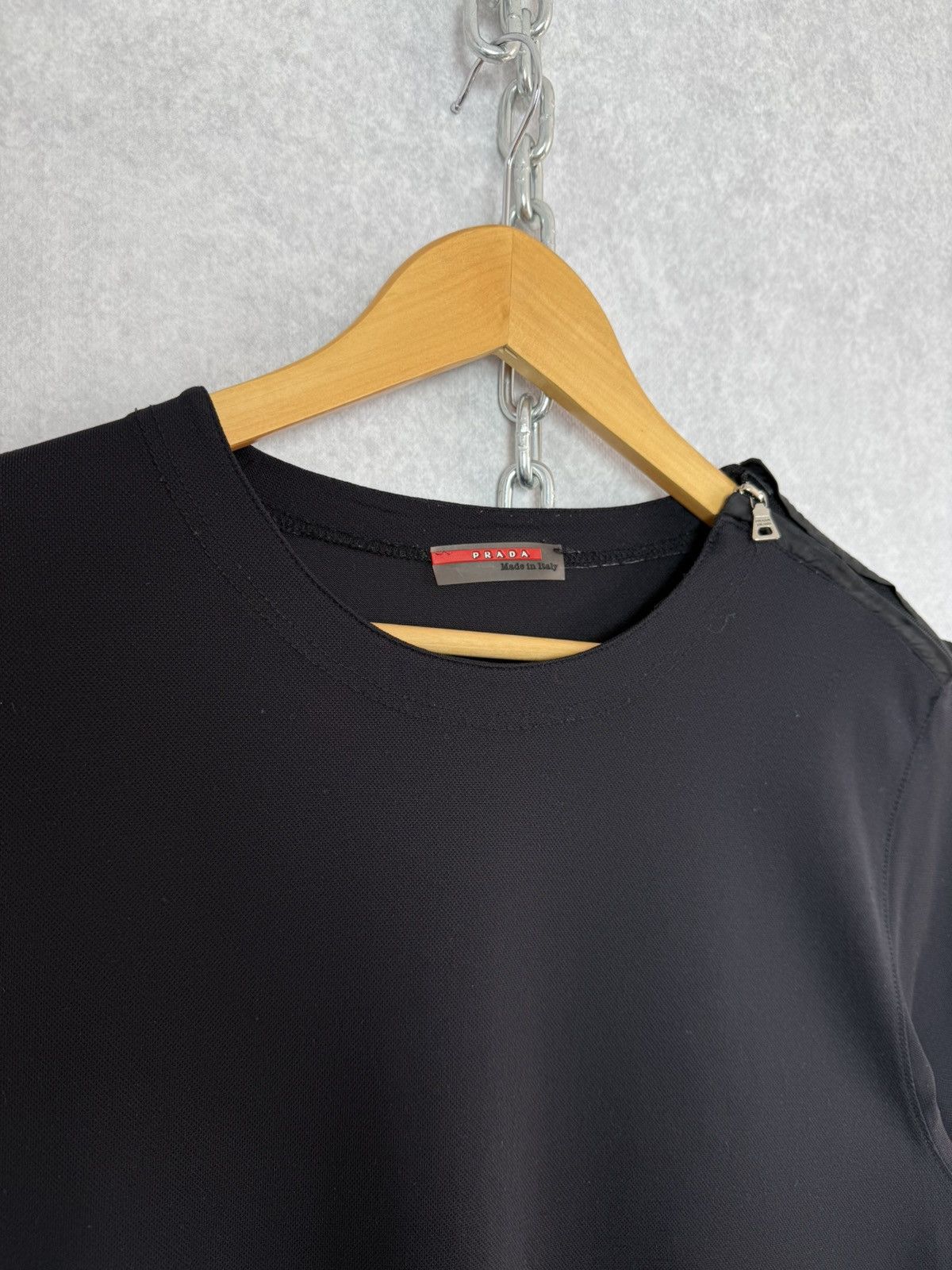 Prada Prada 00's Boxy Zip Neck Nylon White T-shirt Red tab size XL Size US XL / EU 56 / 4 - 4 Thumbnail