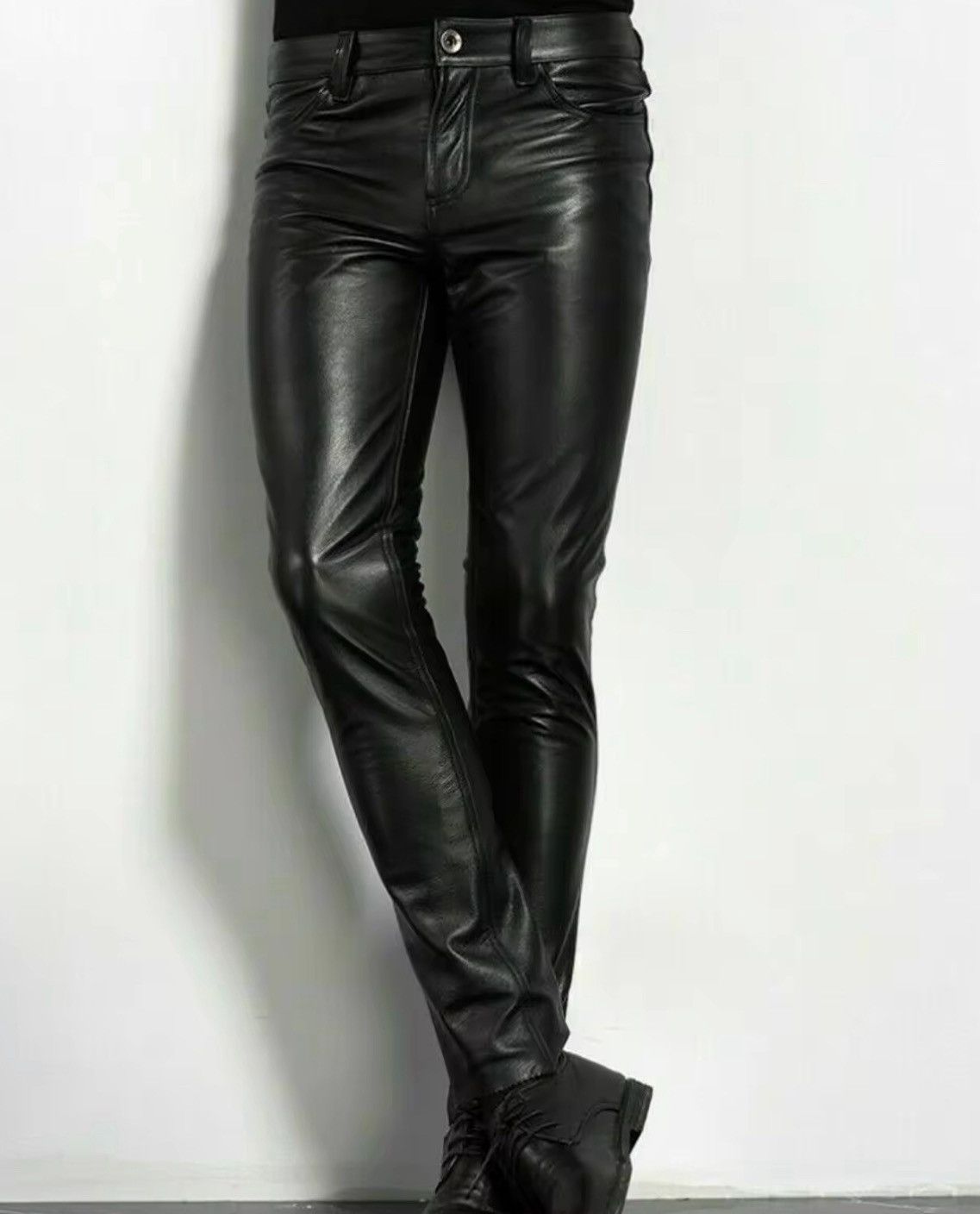 Other Black PU Leather Skinny Pants – Sleek, Stylish, and Bold Size US 35 - 3 Thumbnail