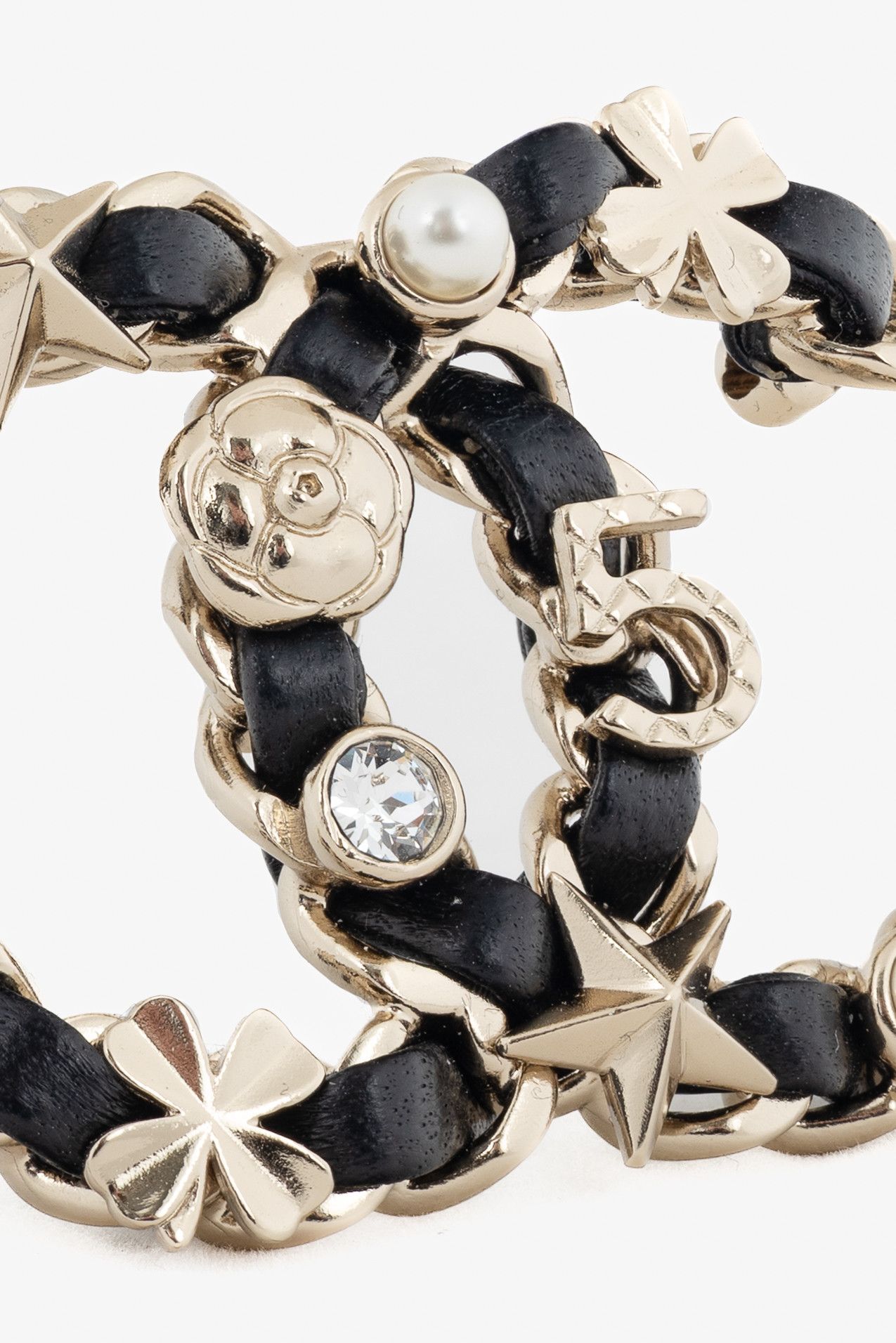Chanel Chanel Black Leather Embellished CC-Logo Brooch Size ONE SIZE - 3 Thumbnail