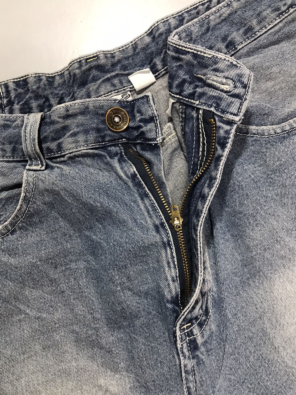 Billabong Vintage billabong embroidered denim jort Size US 34 / EU 50 - 5 Thumbnail