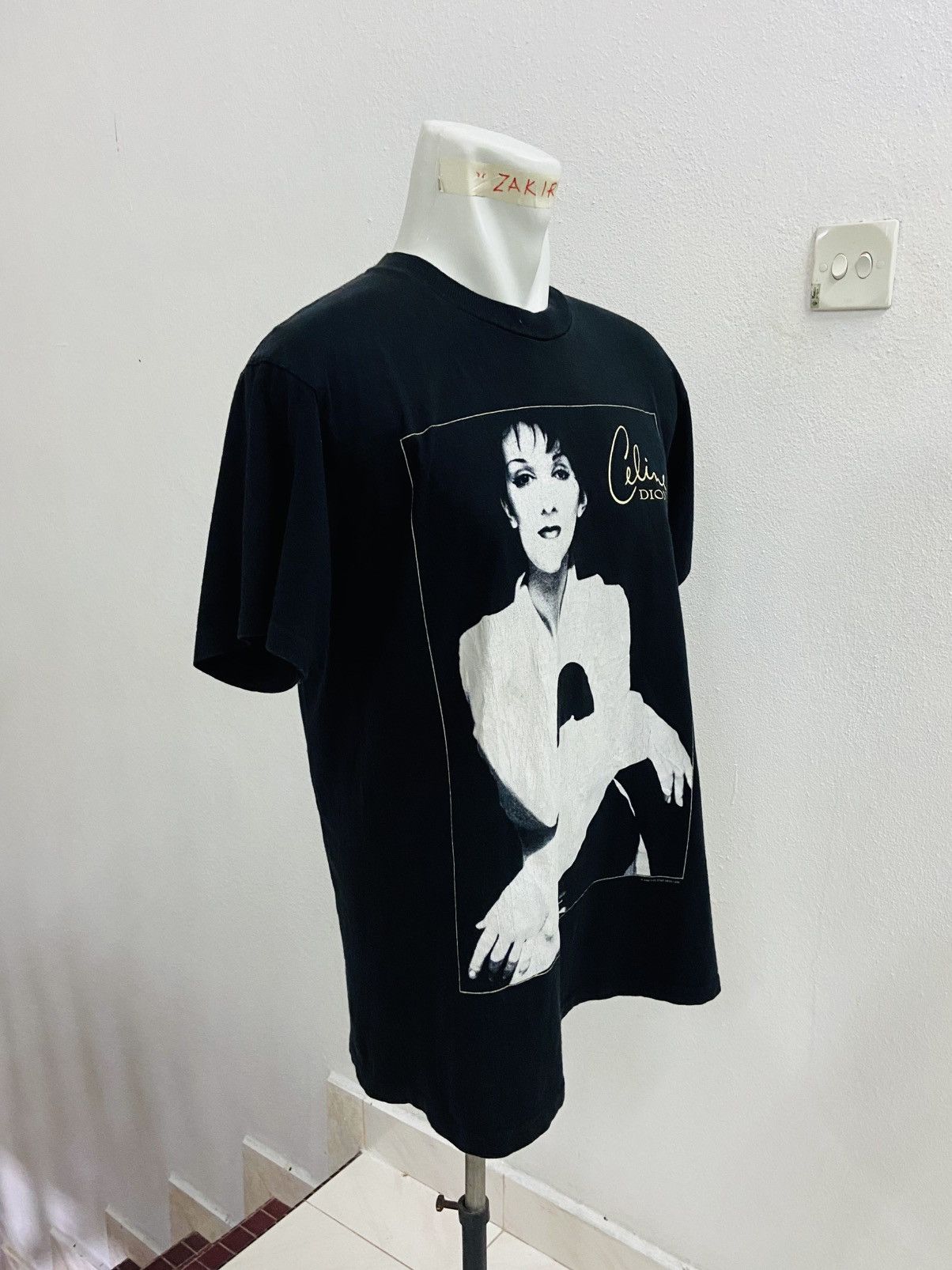 Other VINTAGE 90's CELINE DION TEE Size US L / EU 52-54 / 3 - 4 Thumbnail