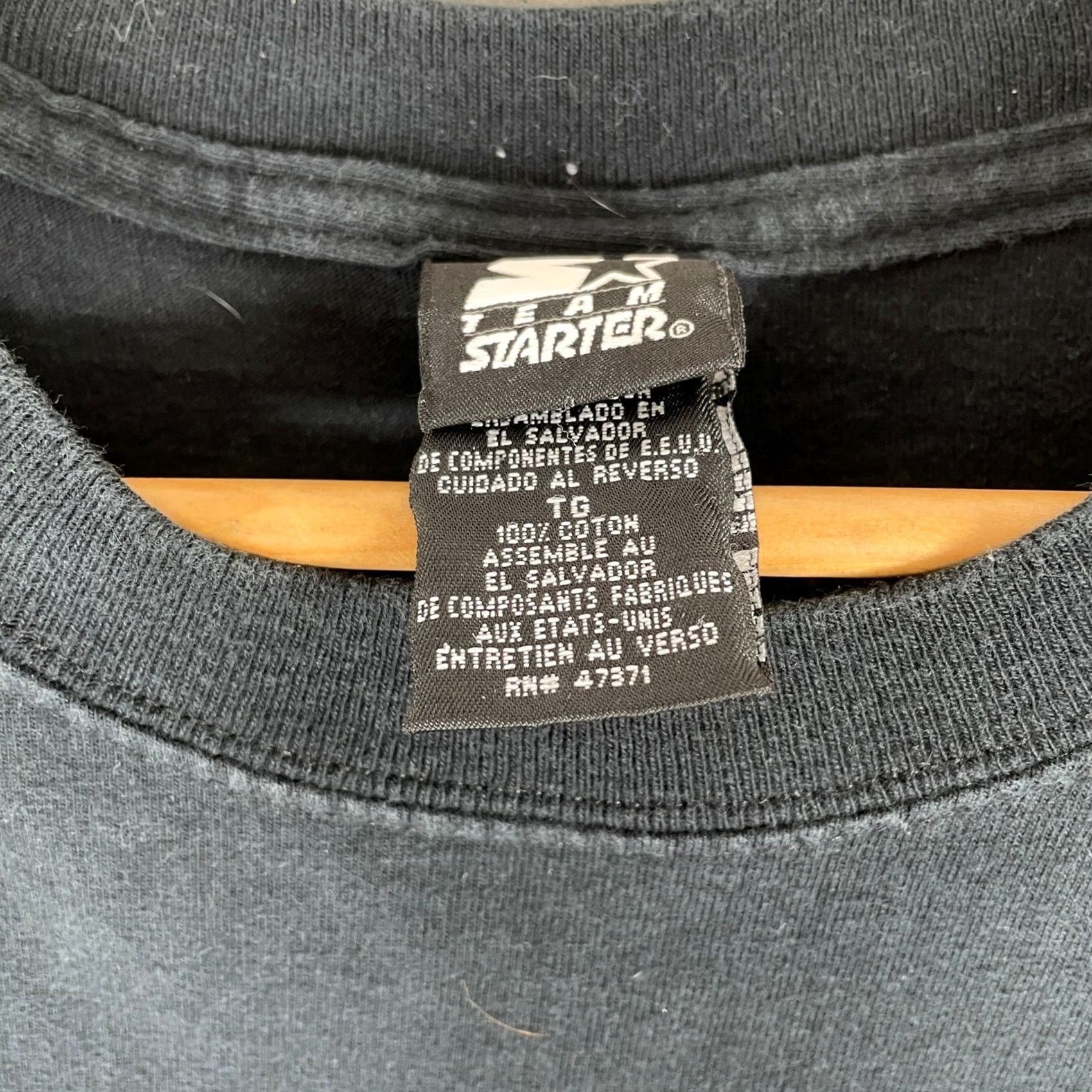 Starter VINTAGE? No — Starter Iowa Hawkeyes T Shirt Mens XL Black Graphic NCAA Collegiate Sportswear Size US XL / EU 56 / 4 - 3 Thumbnail
