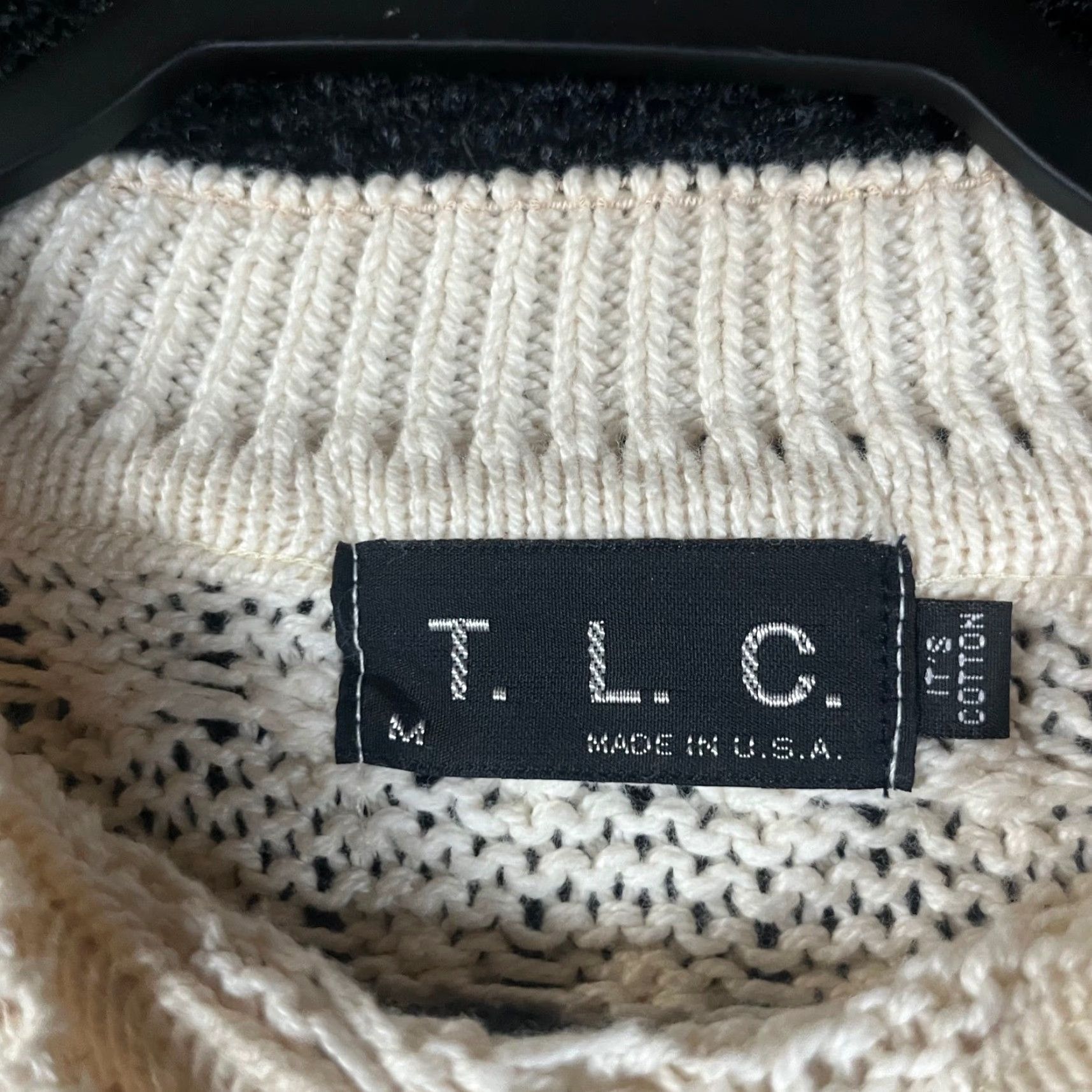 Vintage T.L.C. Mens M Ivory Crew Neck Cable Knit Sweater Vintage United States Made in USA Cotton Pullover Size US M / EU 48-50 / 2 - 4 Thumbnail