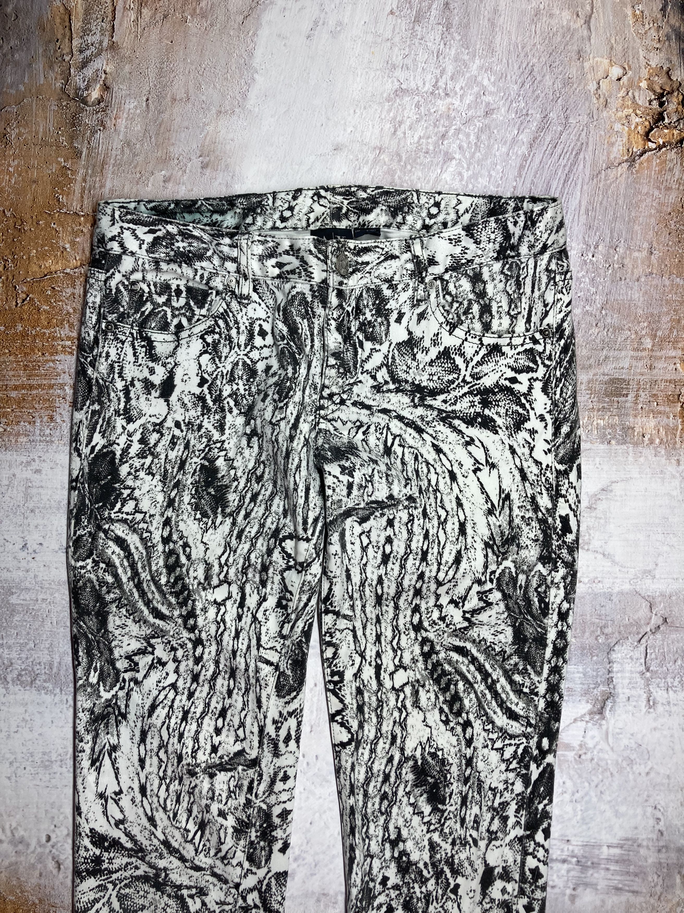 Vintage Vintage Abstract Print Pants Armani Exchange Women’s Size S Size 36" / US 14 / IT 50 - 2 Thumbnail