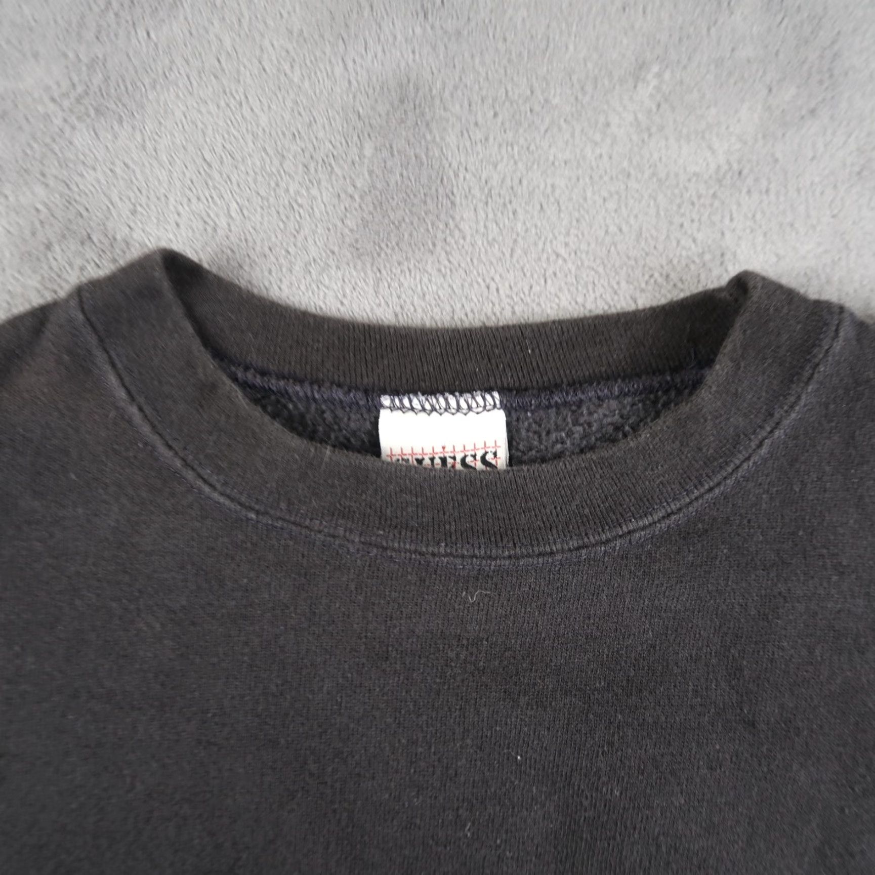 Guess VINTAGE Guess Sweatshirt Mens OS Black Crewneck Embroidered Logo USA Made 90s Size US M / EU 48-50 / 2 - 4 Thumbnail