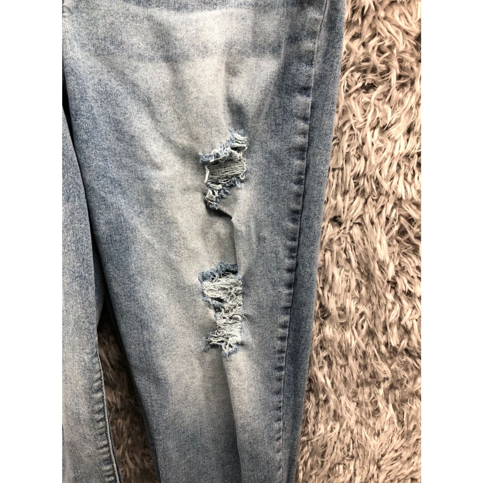 Denizen DENIZEN Jeans Size 11 Juniors Mid Rise Dark Wash Blue Denim Distressed Mother Mom Jean Womens Jeans Regular Fit 30x26 Size 32" / US 10 / IT 46 - 5 Thumbnail