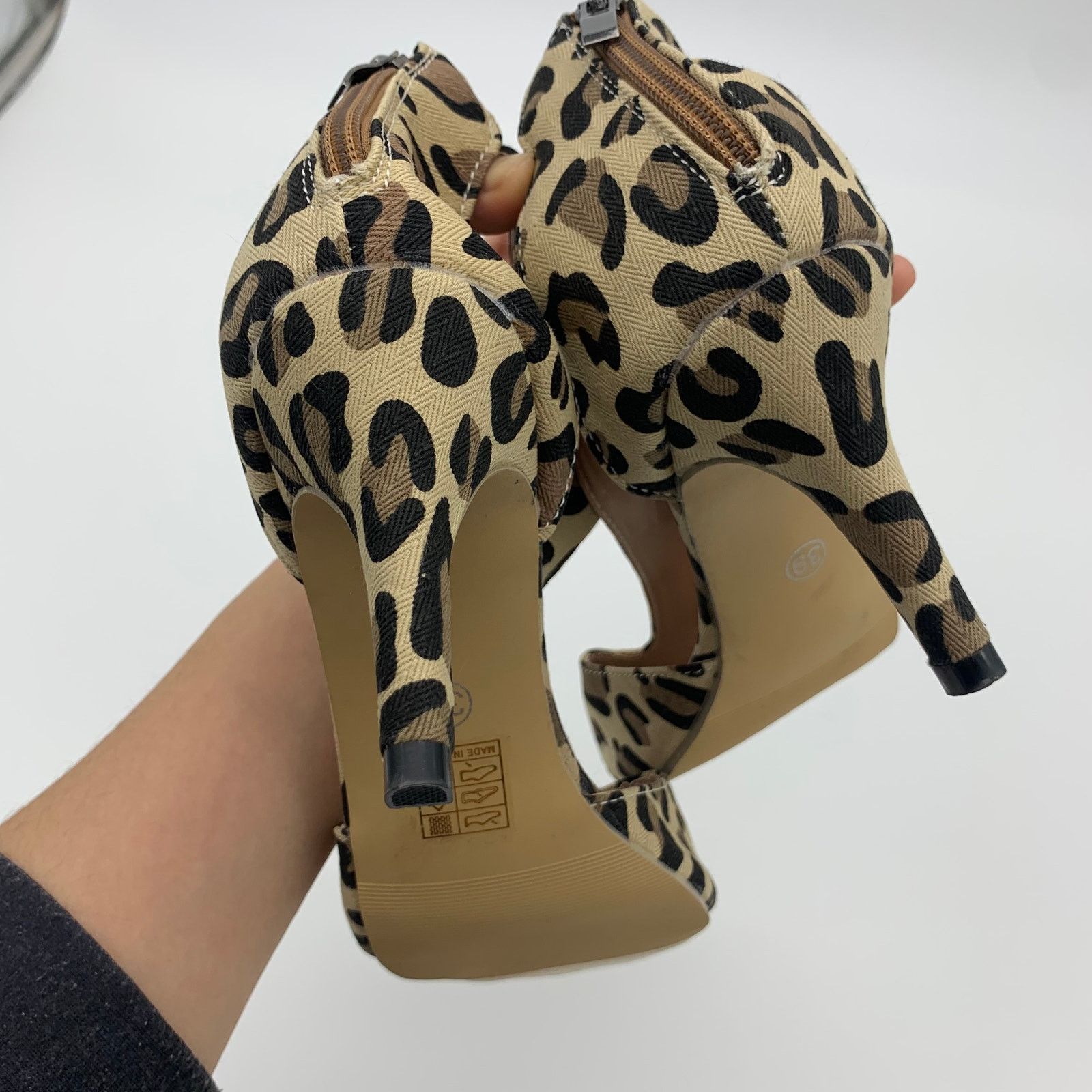 Other Heeled Sandals Womens Size 8 Peep Toe Pump Heel Size US 8 / IT 38 - 8 Thumbnail