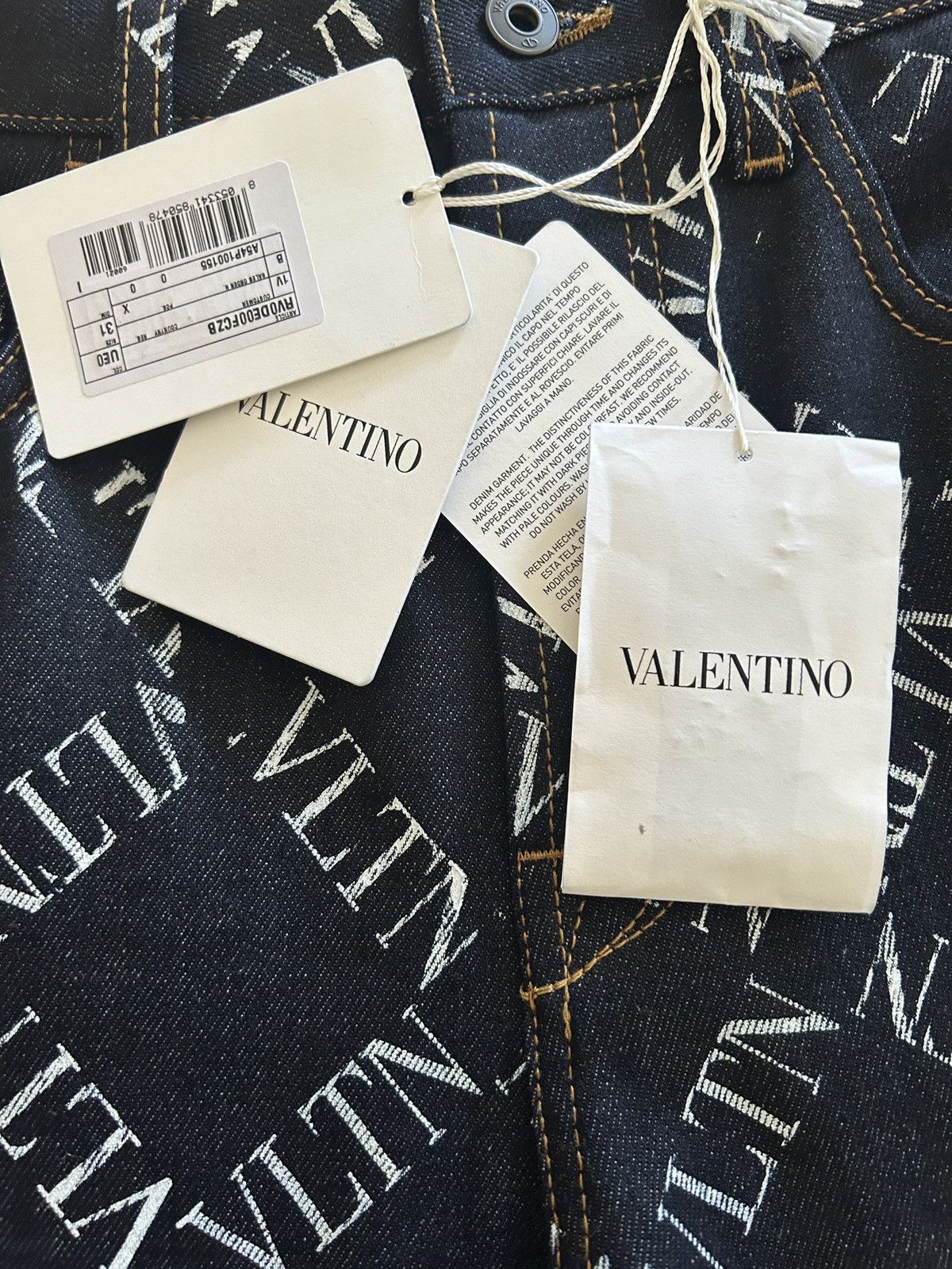 Valentino Valentino Garavani all over print Logo Jeans denim 🇮🇹 VLTN Size US 31 - 4 Thumbnail