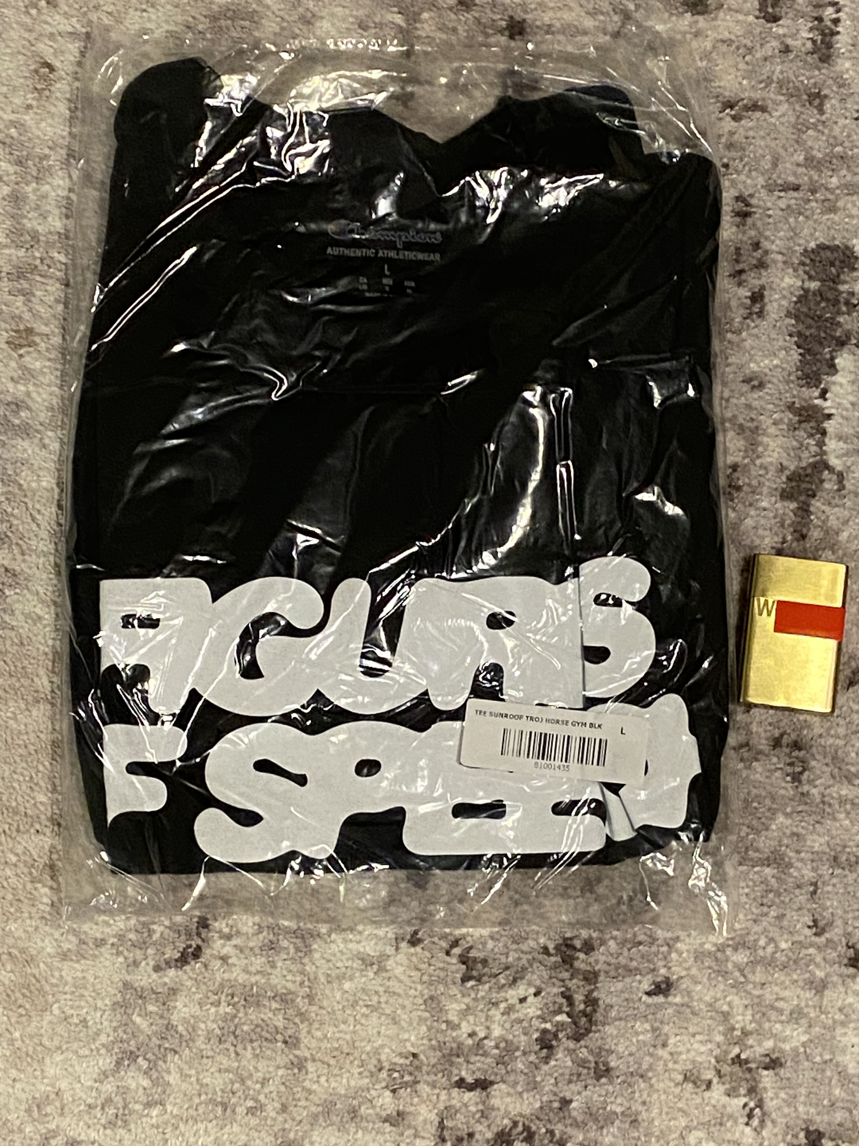 Virgil Abloh Virgil Abloh Brooklyn Museum FOS Trojan Horse T-shirt Size US L / EU 52-54 / 3 - 1 Thumbnail