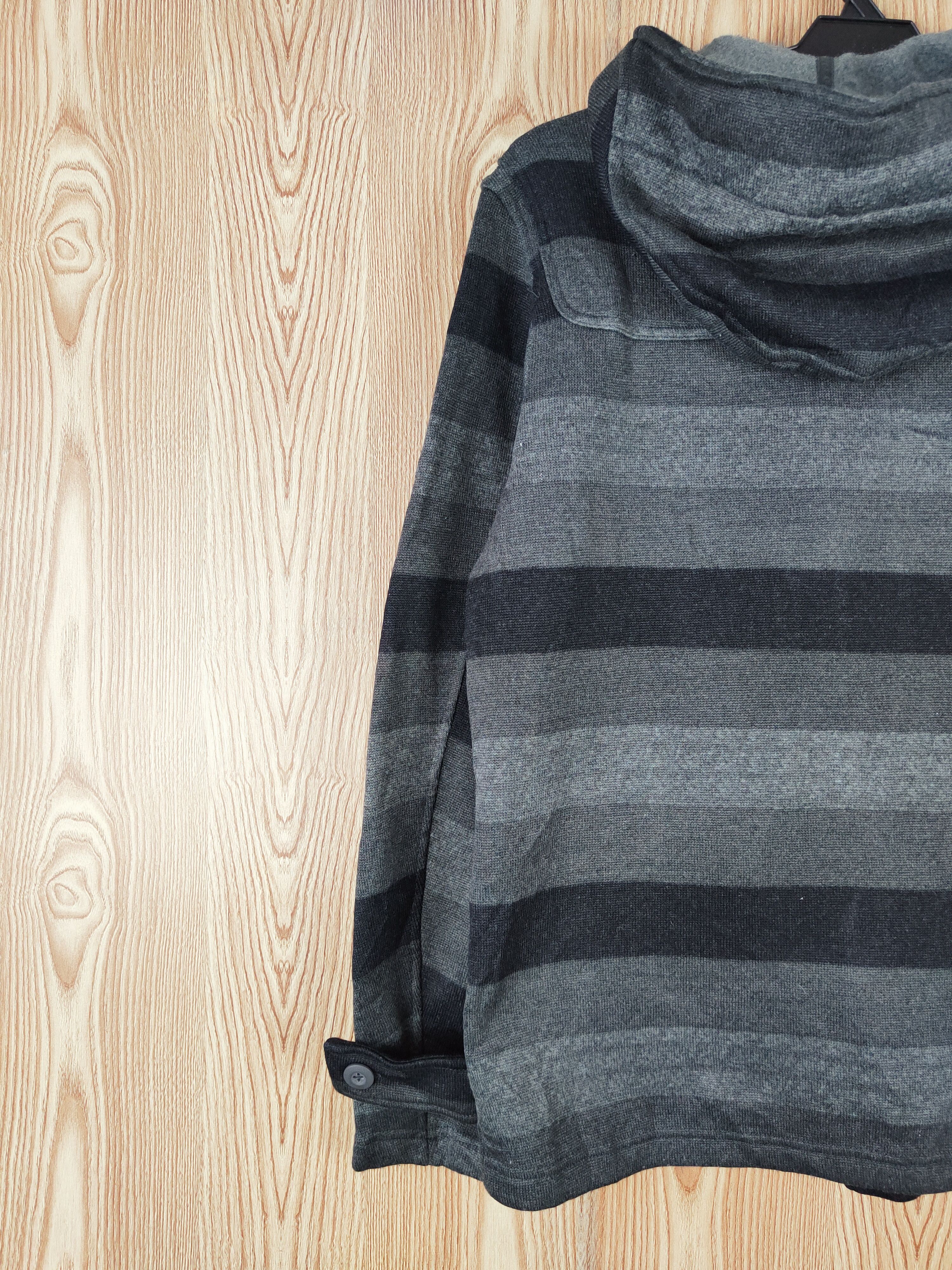 Japanese Brand × Vintage Vintage Japanese Brand Gray Black Hoodie Duffle Coats Size US L / EU 52-54 / 3 - 8 Thumbnail