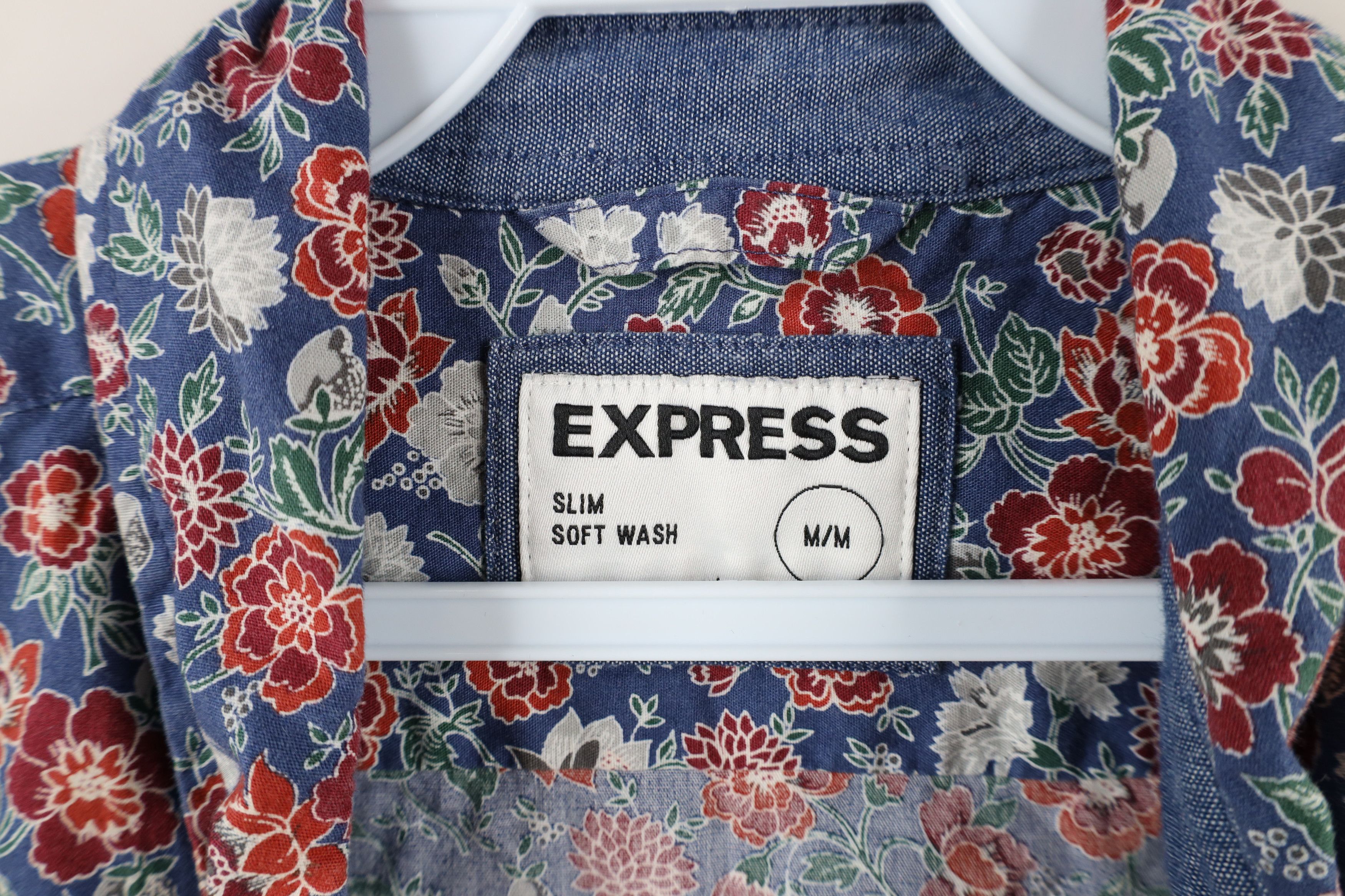 Express × Vintage Express Soft Wash Flower All Over Print Button Down Shirt Size US M / EU 48-50 / 2 - 8 Thumbnail