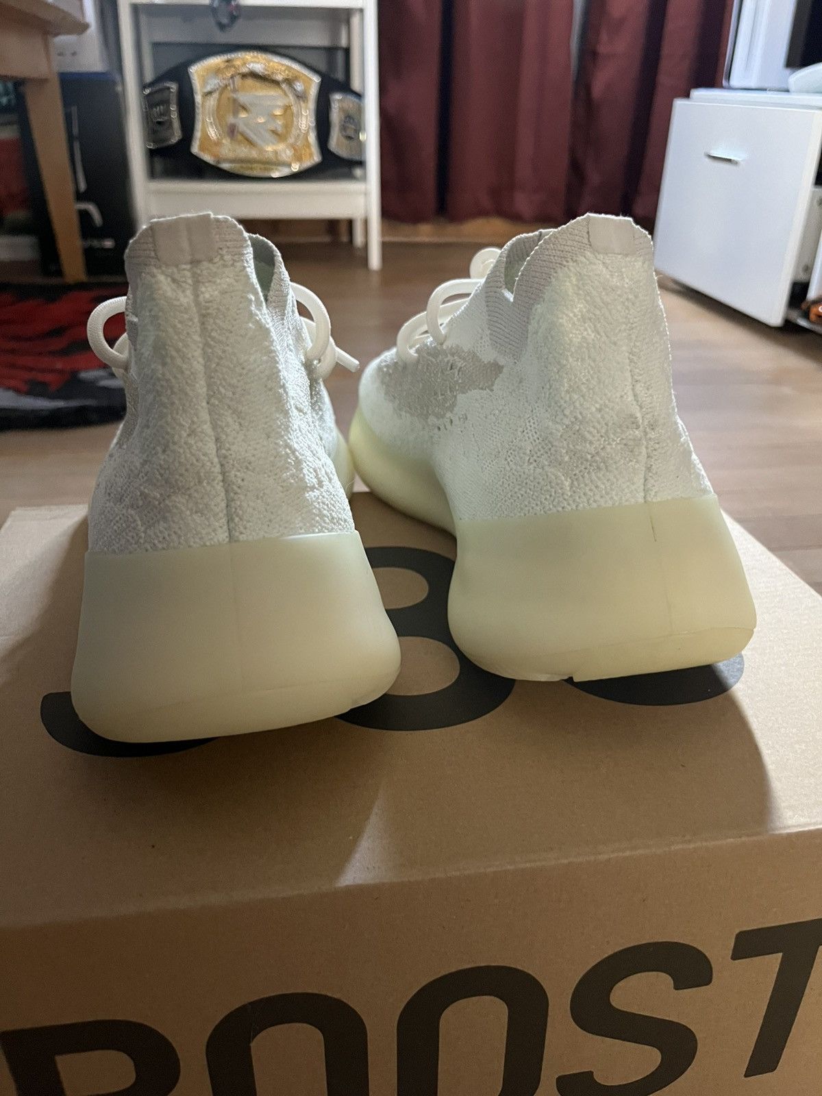 Adidas × Kanye West Yeezy Boost 380 ‘Calcite Glow’ 2020 Size US 9.5 / EU 42-43 - 5 Thumbnail