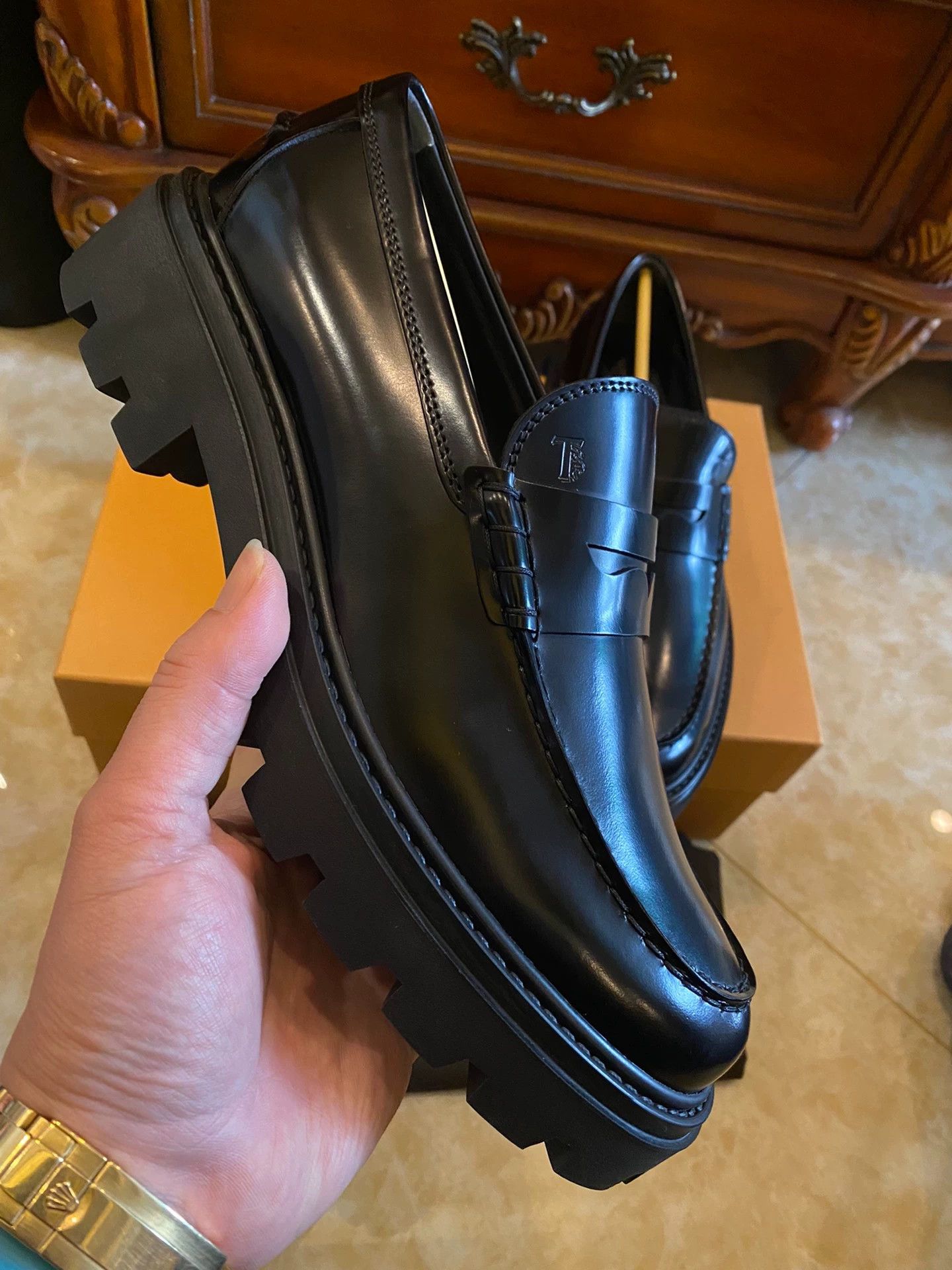 Tod's TOD'S Gommino Slip-On Loafer (New, Size 7/8) Size US 7 / EU 40 - 3 Thumbnail