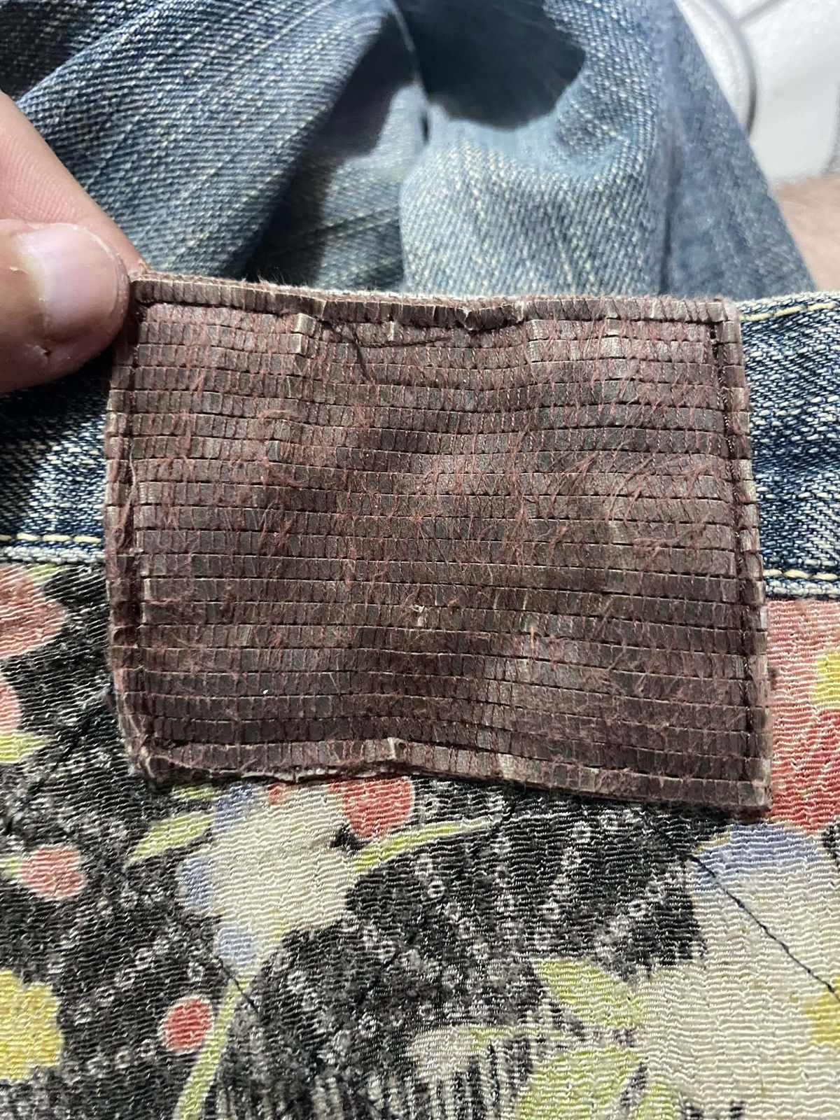 Mizra Jeans Kyoto Vintage 2005s Mizra Jeans Kyoto - Classic straing-leg fit. Size US 34 / EU 50 - 10 Thumbnail